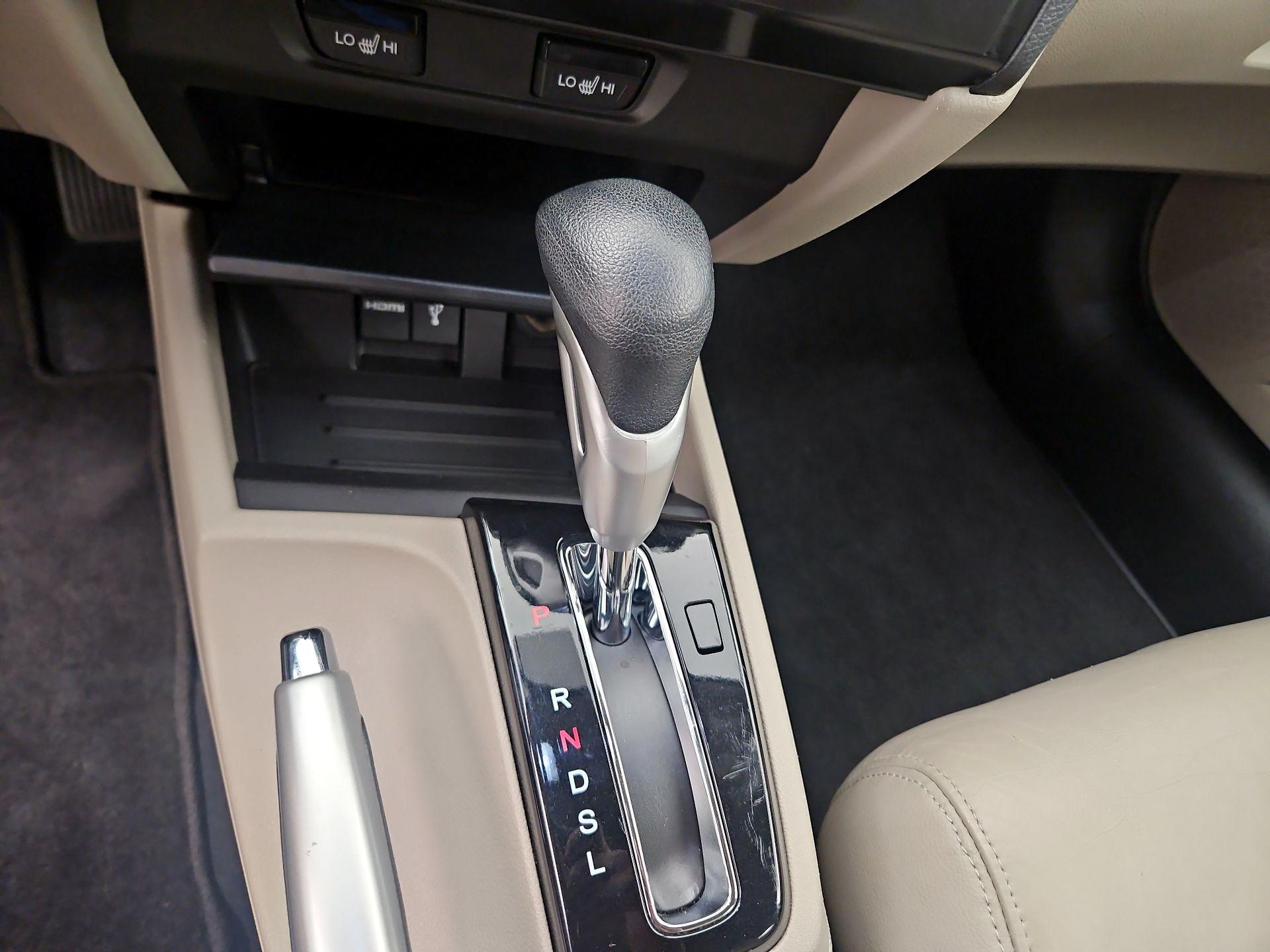 Thumbnail: 2015 Honda Civic - 17