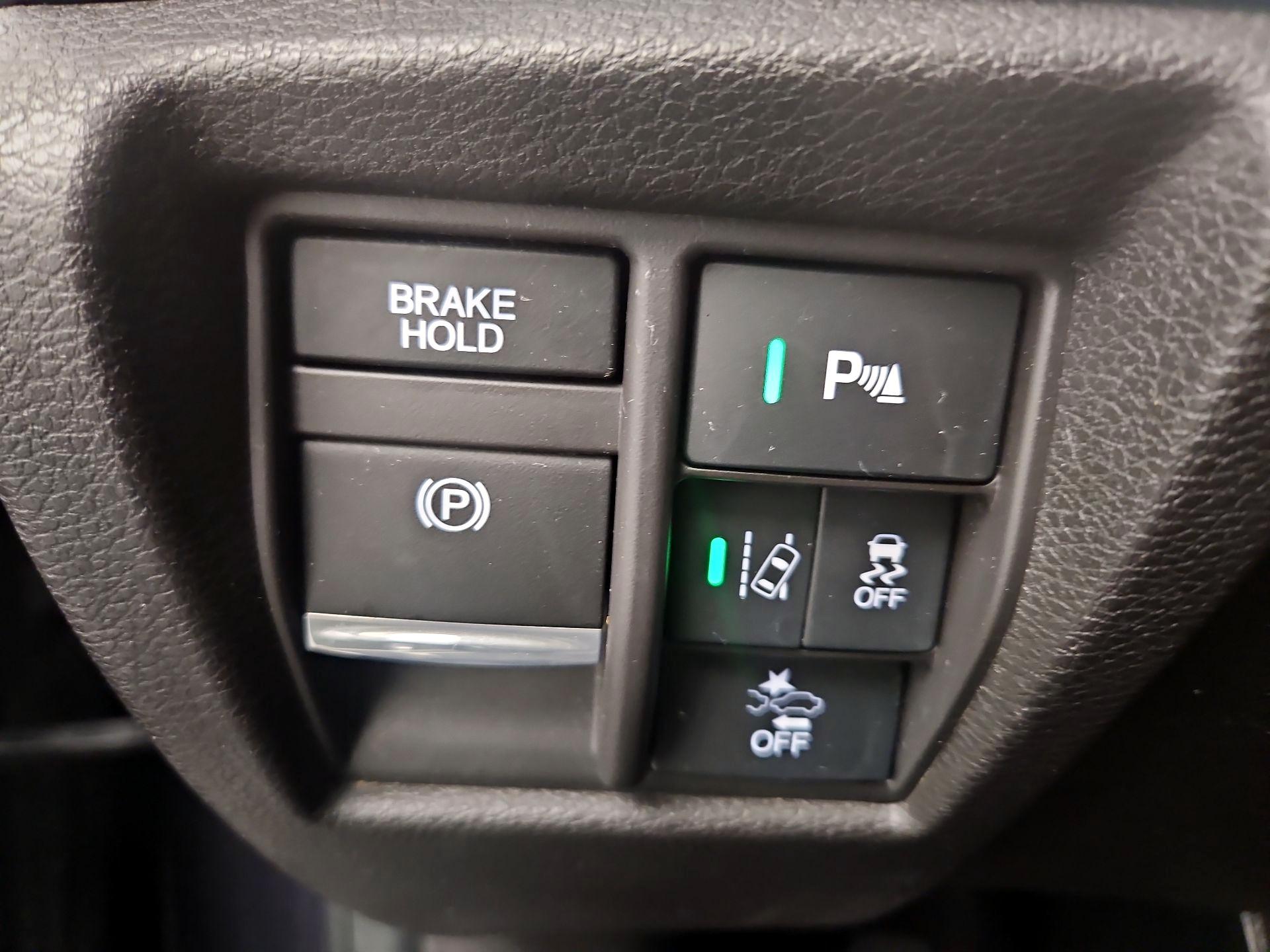 Thumbnail: 2020 Acura MDX - 13