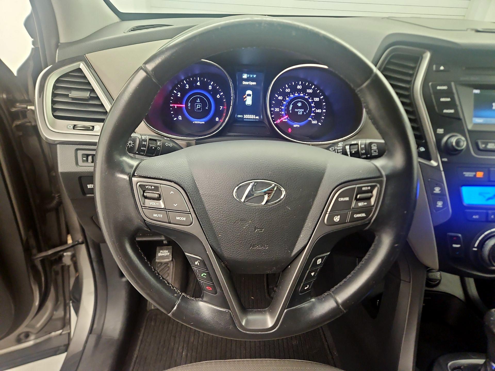 Thumbnail: 2014 Hyundai Santa Fe - 10