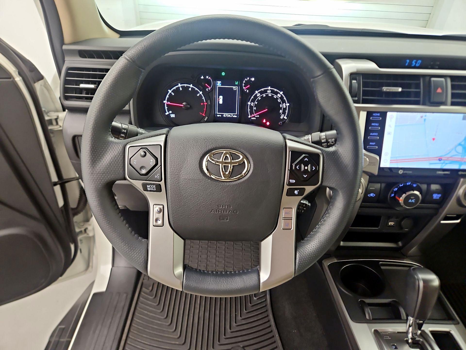 Thumbnail: 2021 Toyota 4Runner - 10