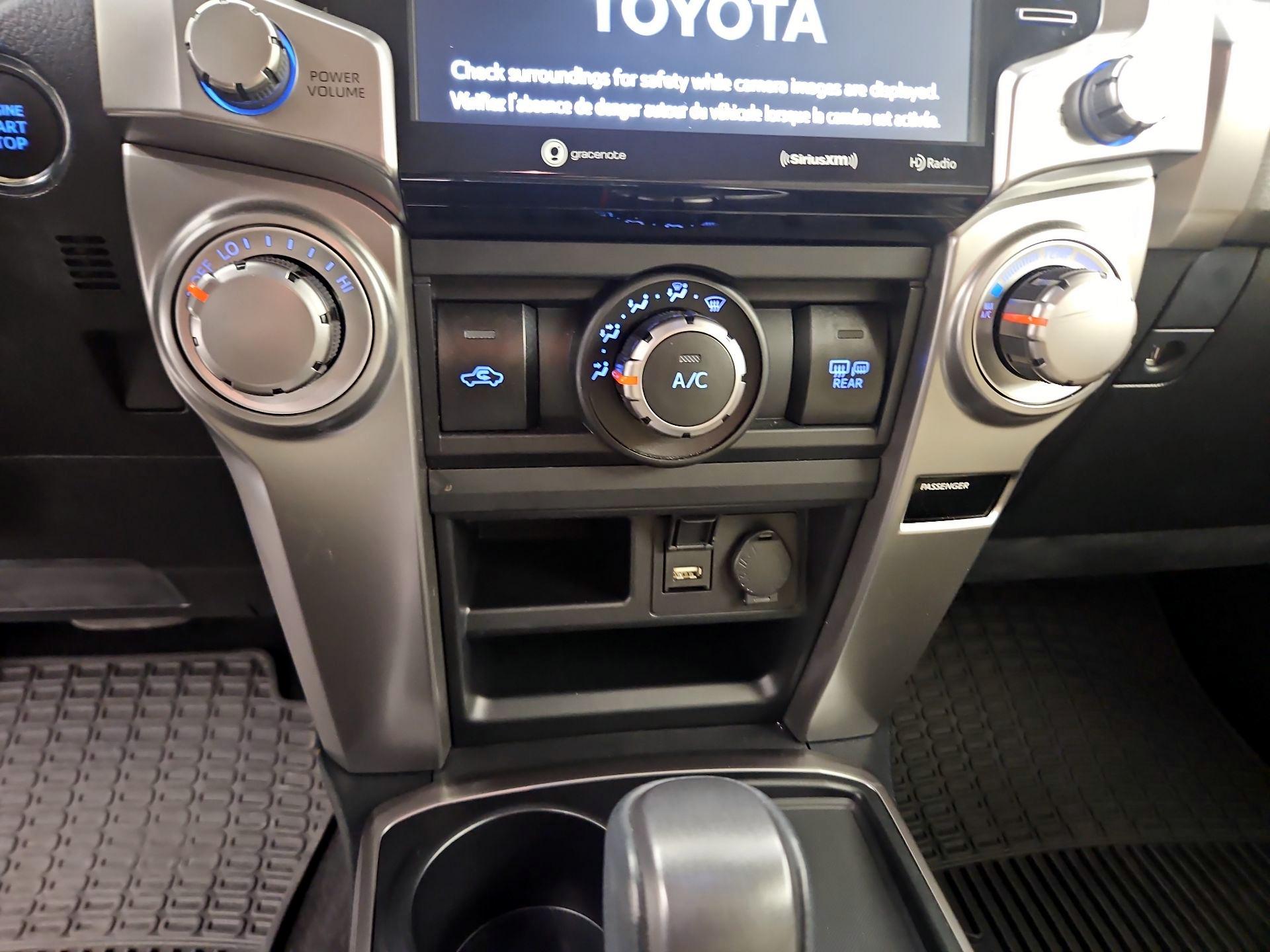 Thumbnail: 2021 Toyota 4Runner - 17