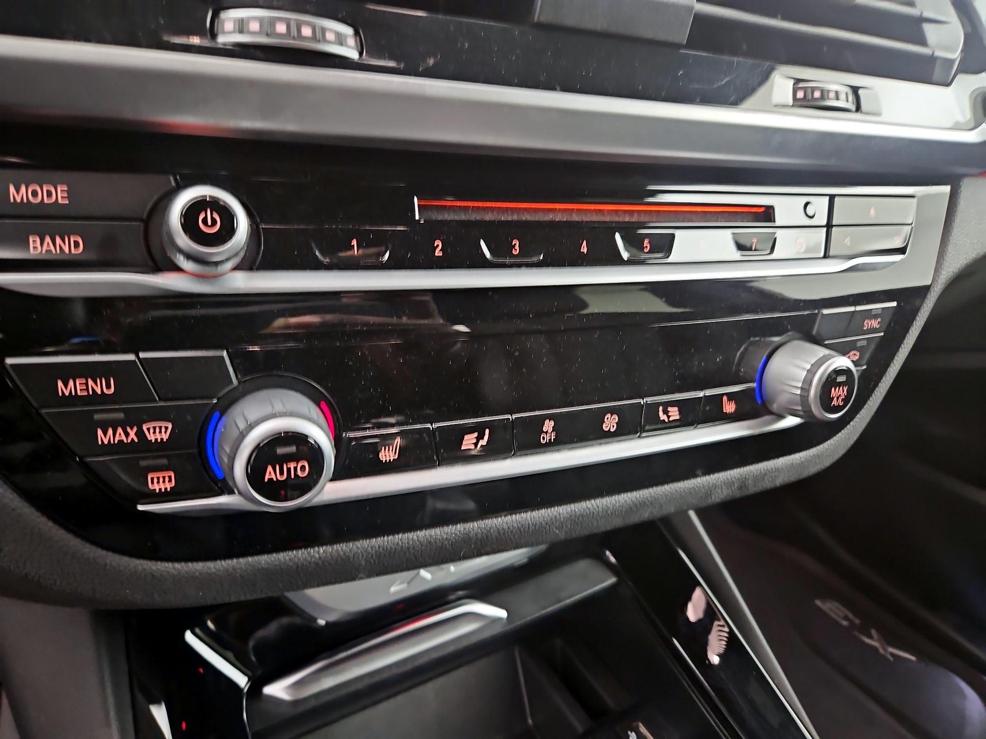 Thumbnail: 2019 BMW X3 - 16