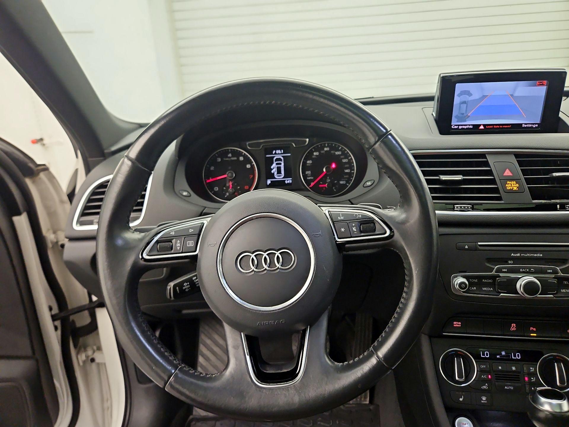 Thumbnail: 2018 Audi Q3 - 10