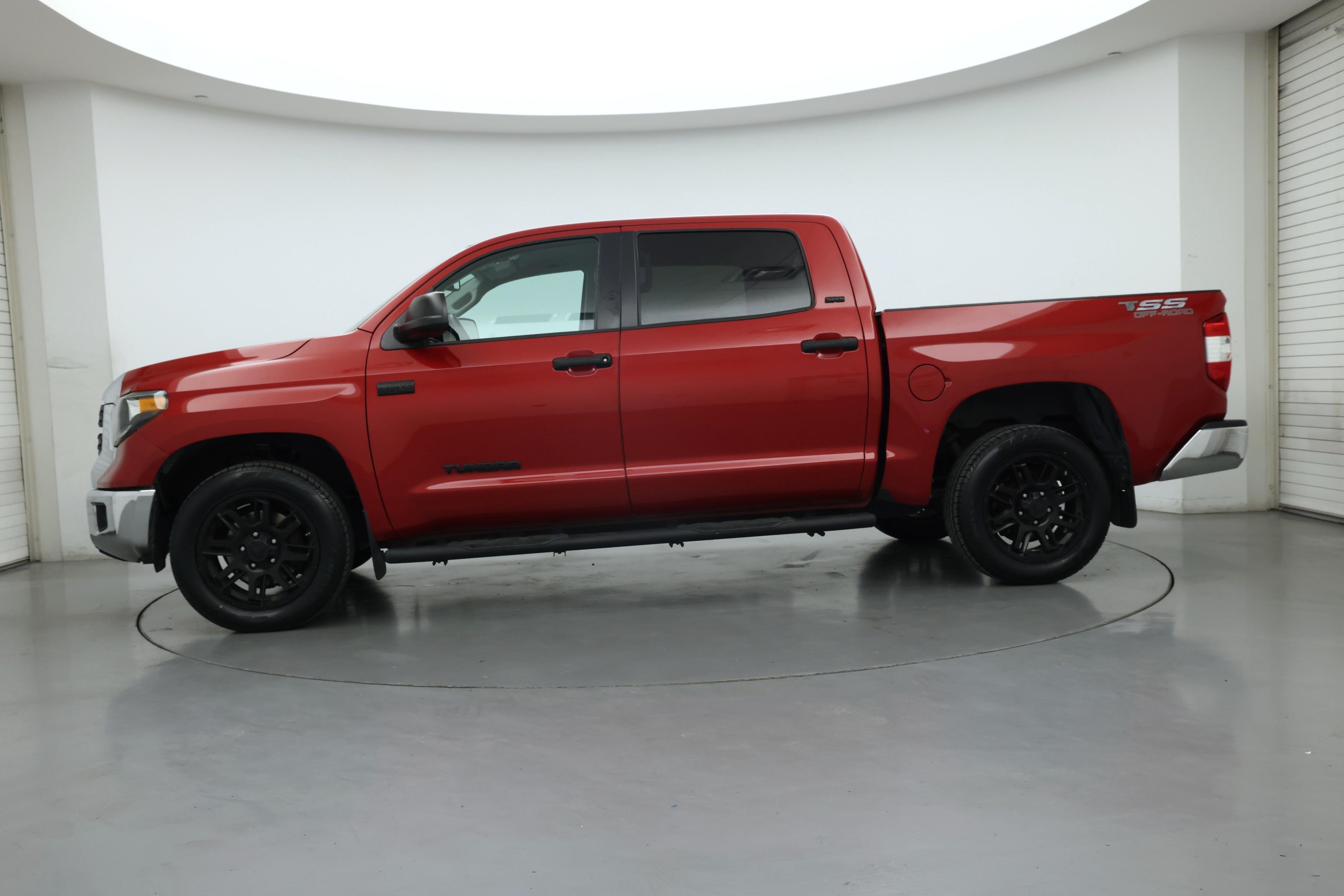 Thumbnail: 2021 Toyota Tundra - 3