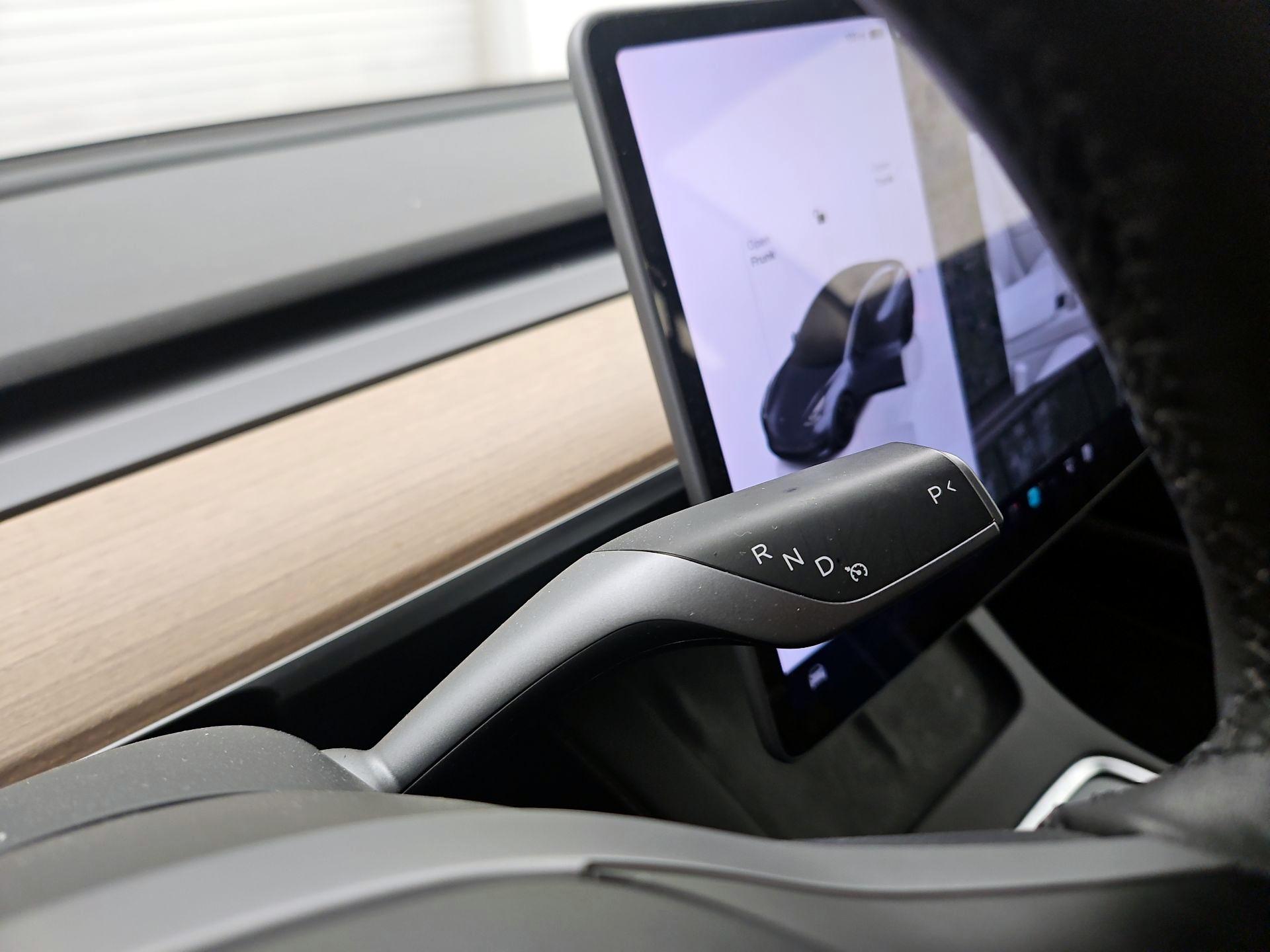 Thumbnail: 2023 Tesla Model 3 - 16