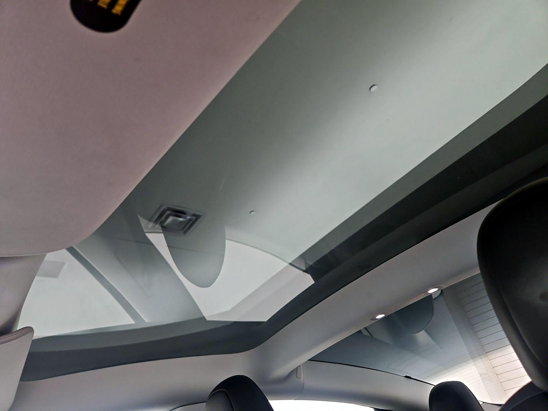 Thumbnail: 2023 Tesla Model 3 - 17