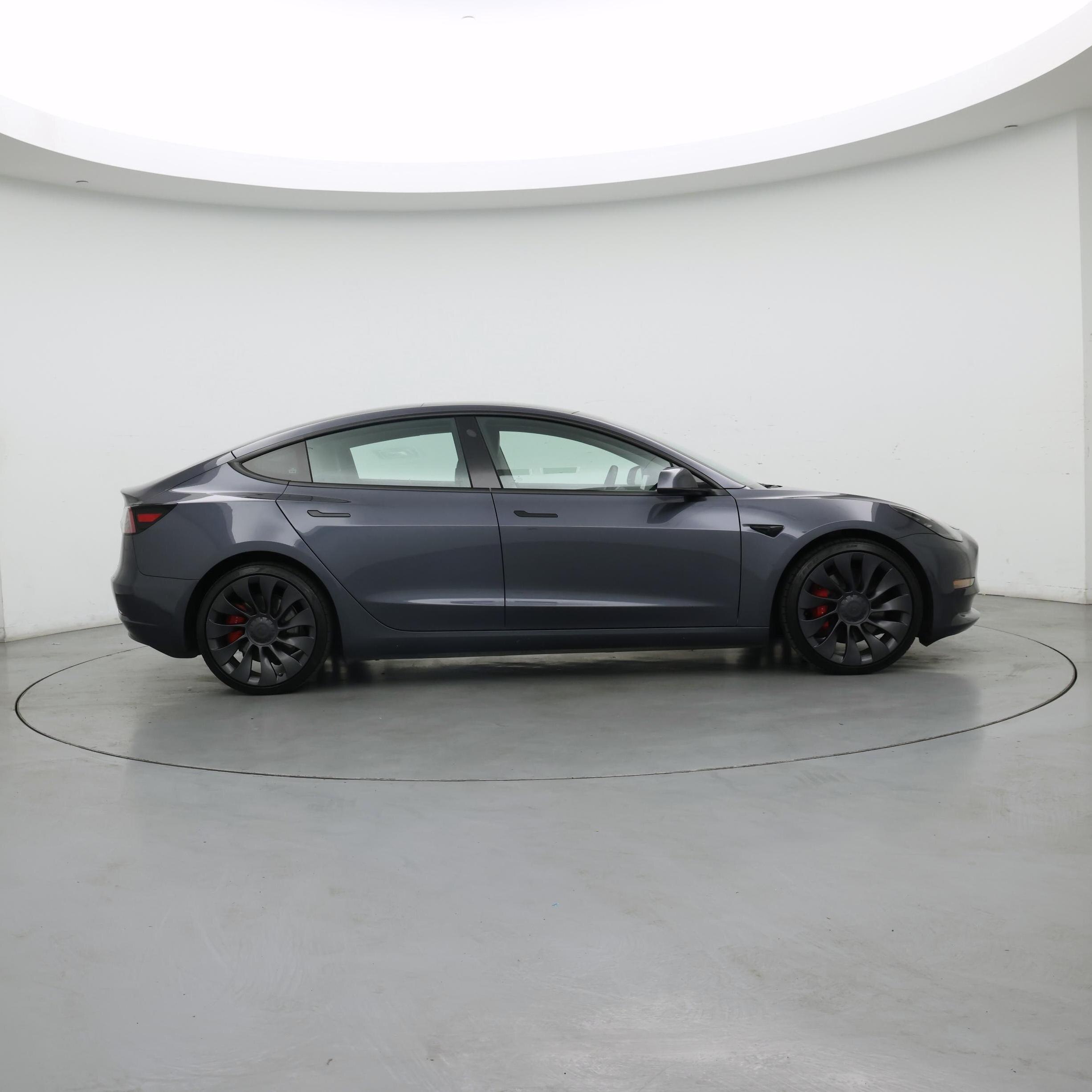 Thumbnail: 2023 Tesla Model 3 - 7