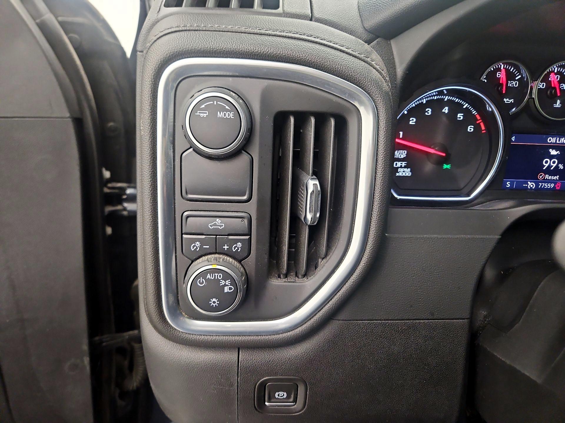 Thumbnail: 2021 Chevrolet Silverado 1500 - 13