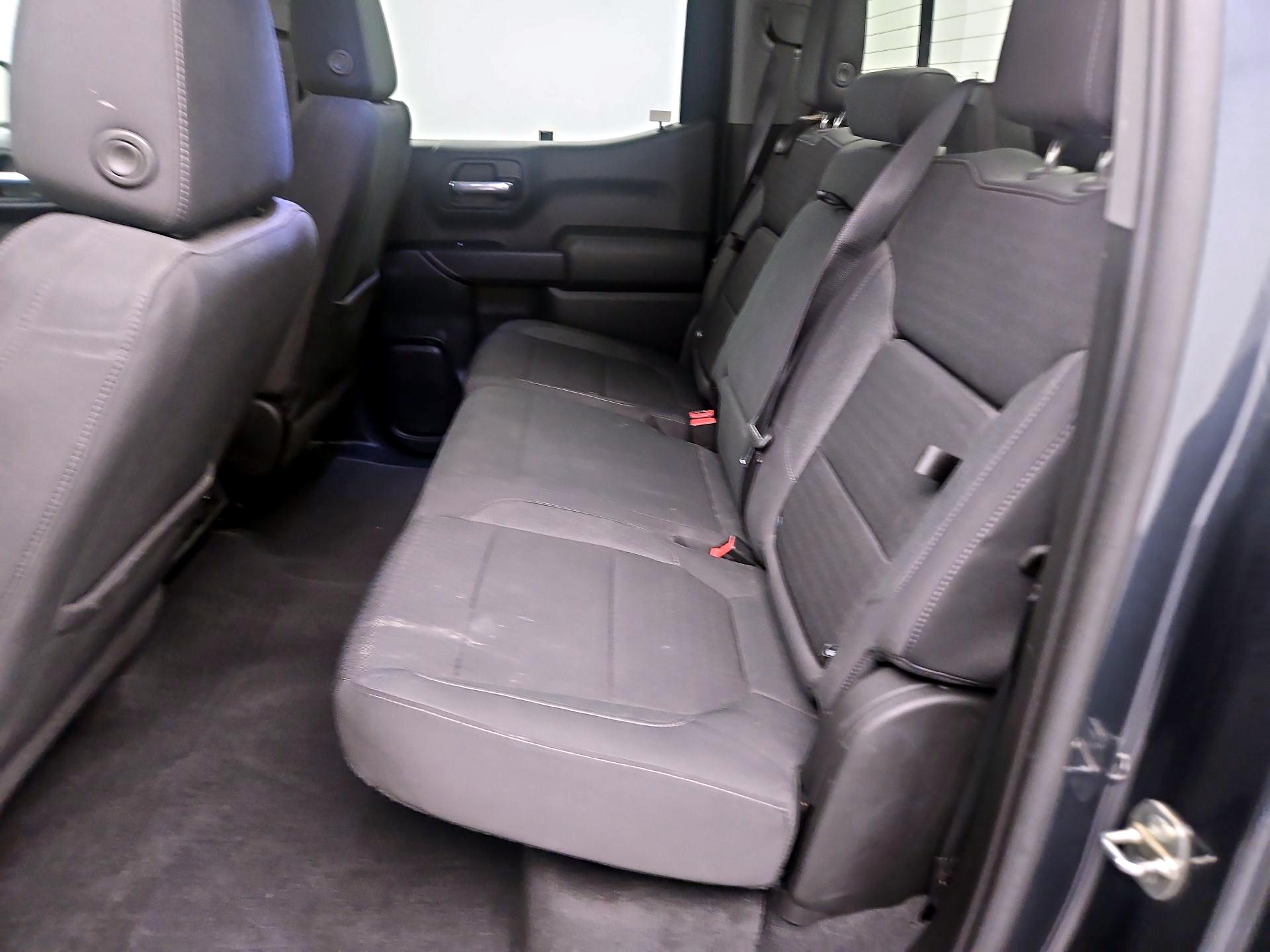 Thumbnail: 2021 Chevrolet Silverado 1500 - 19