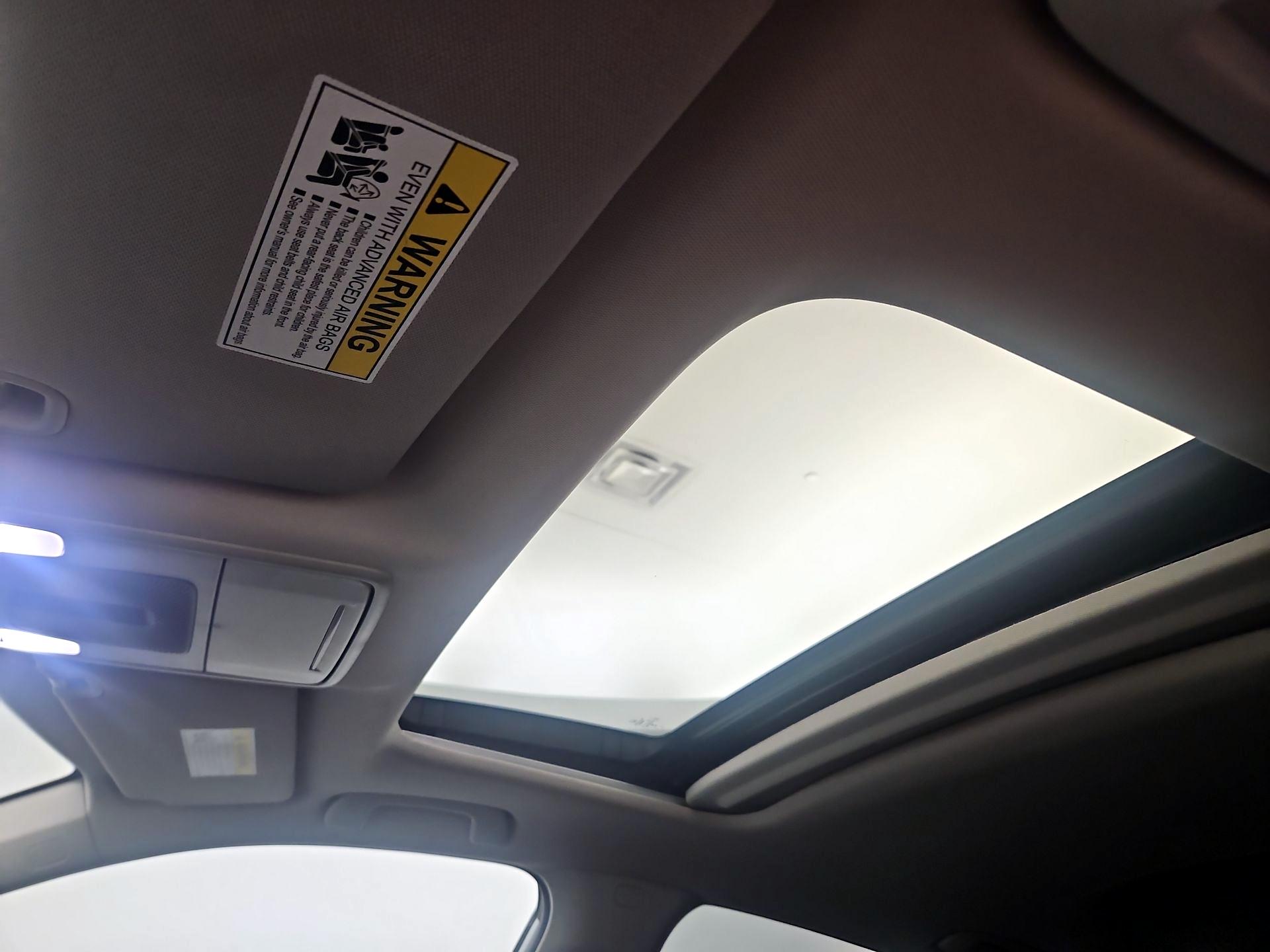 Thumbnail: 2024 Honda Civic - 18