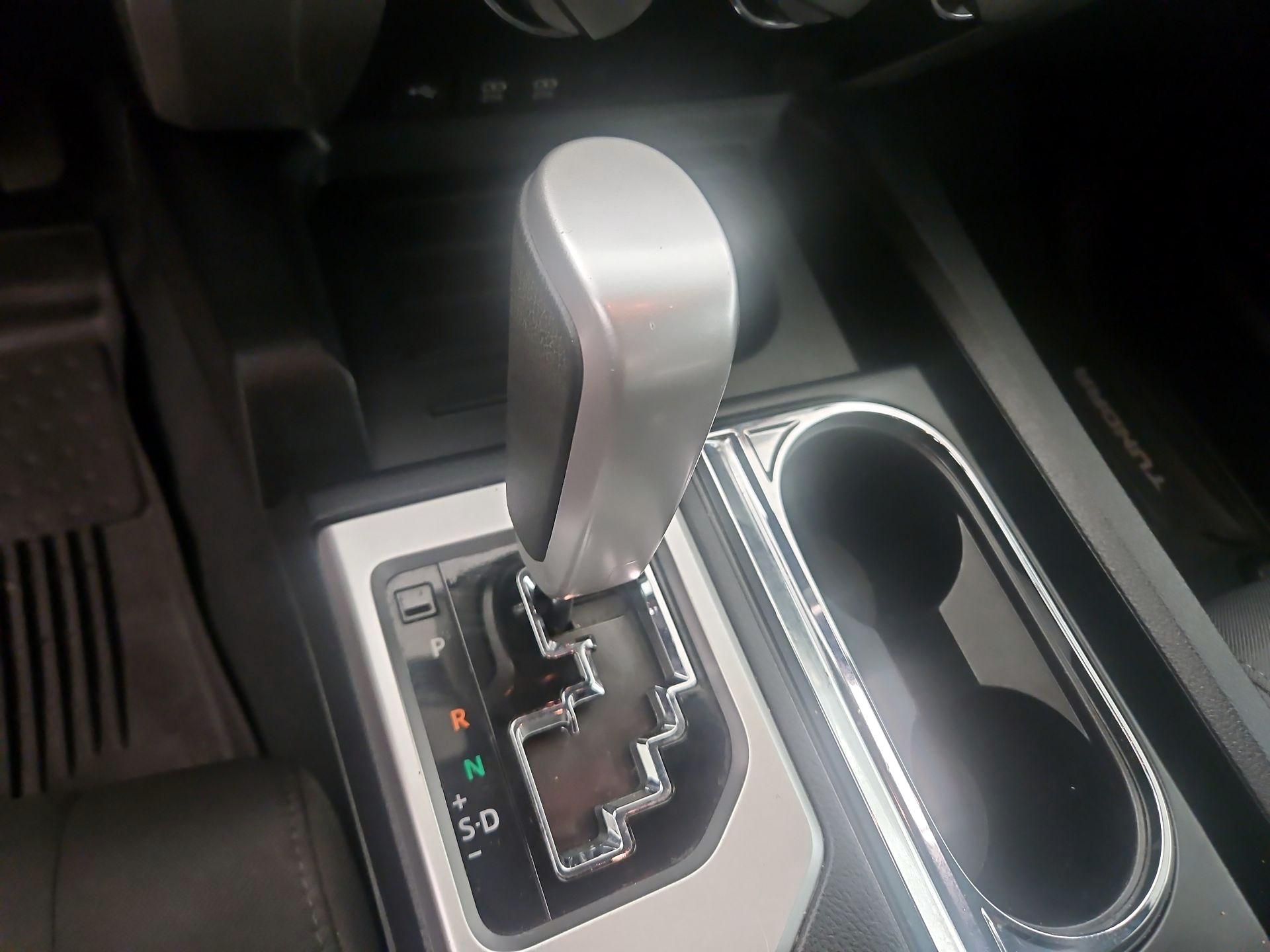 Thumbnail: 2021 Toyota Tundra - 15