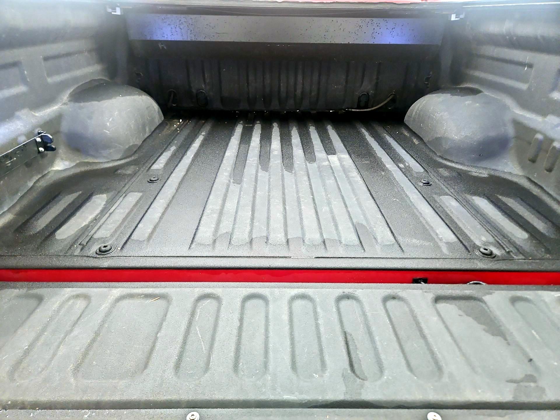 Thumbnail: 2021 Toyota Tundra - 18
