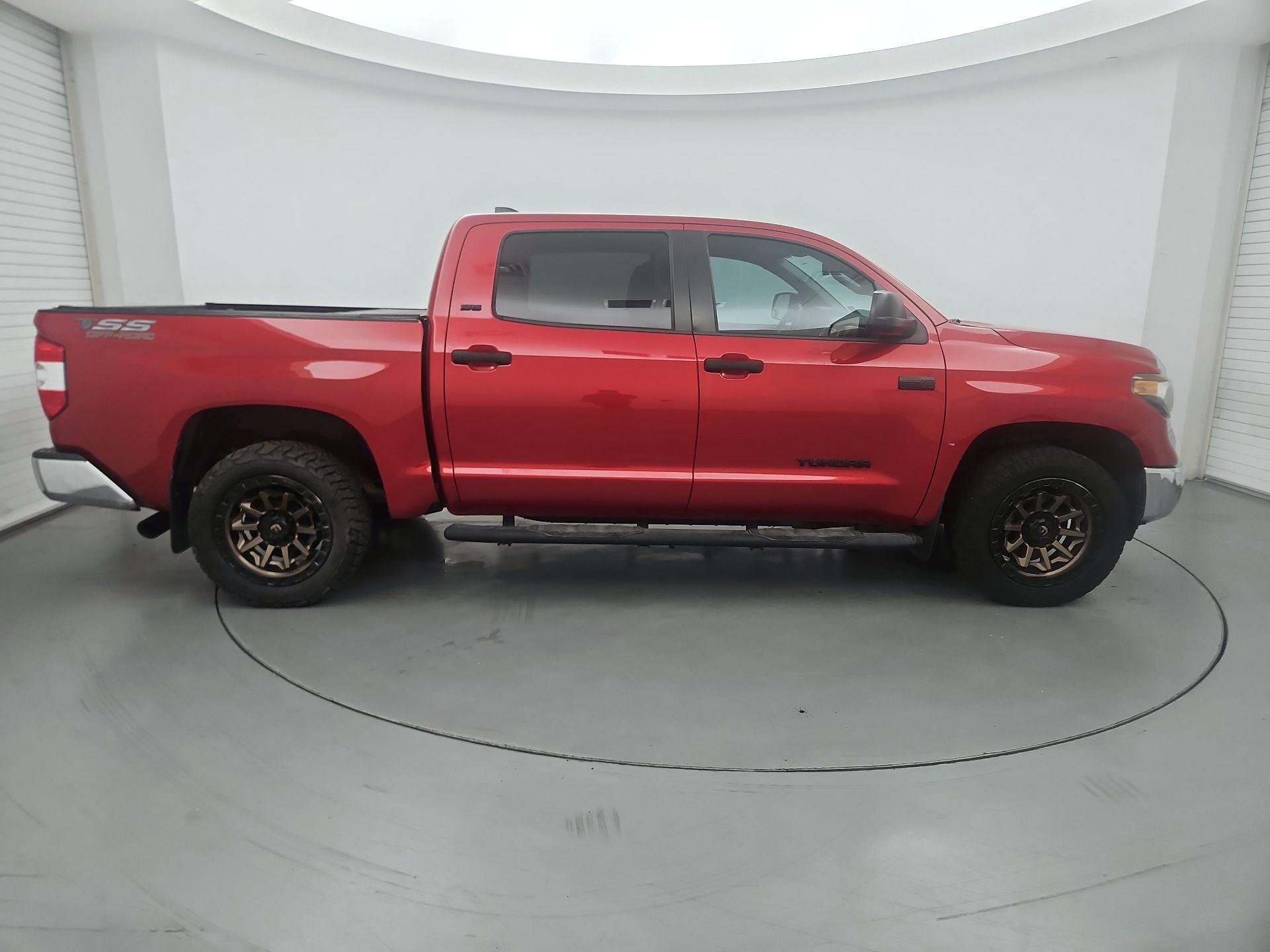Thumbnail: 2021 Toyota Tundra - 4