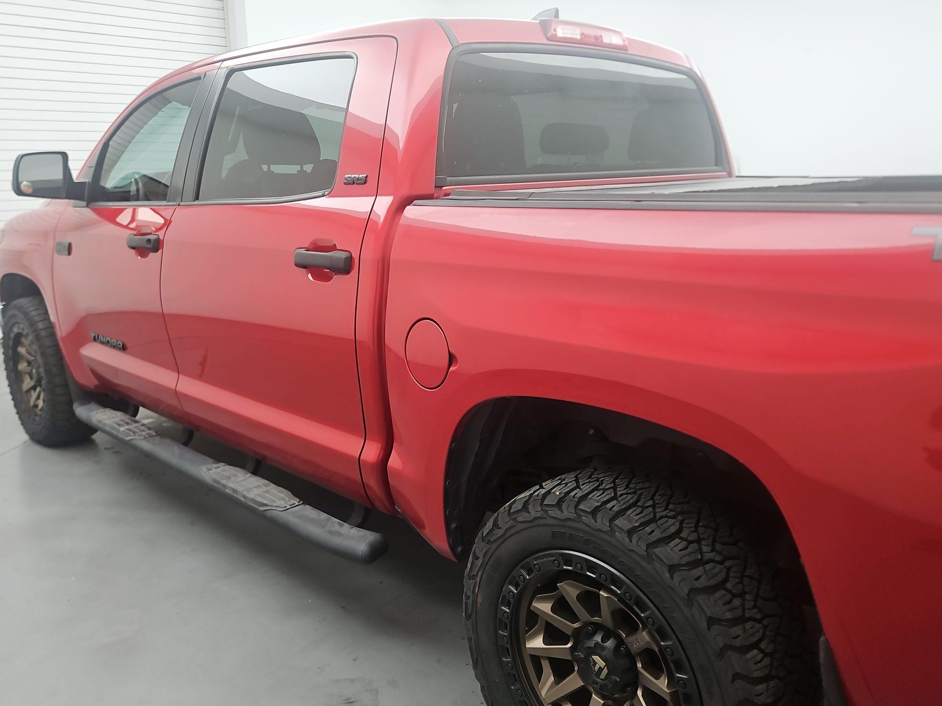 Thumbnail: 2021 Toyota Tundra - 7