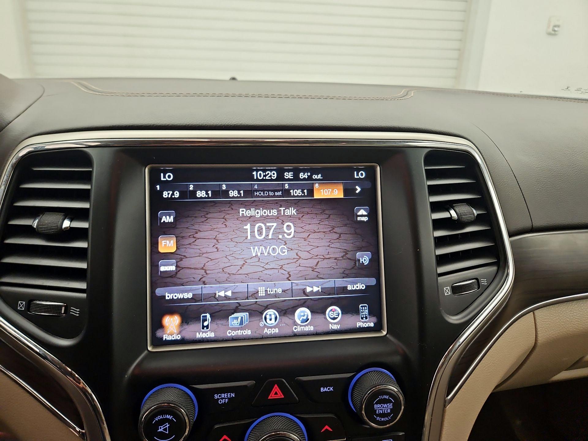 Thumbnail: 2014 Jeep Grand Cherokee - 15
