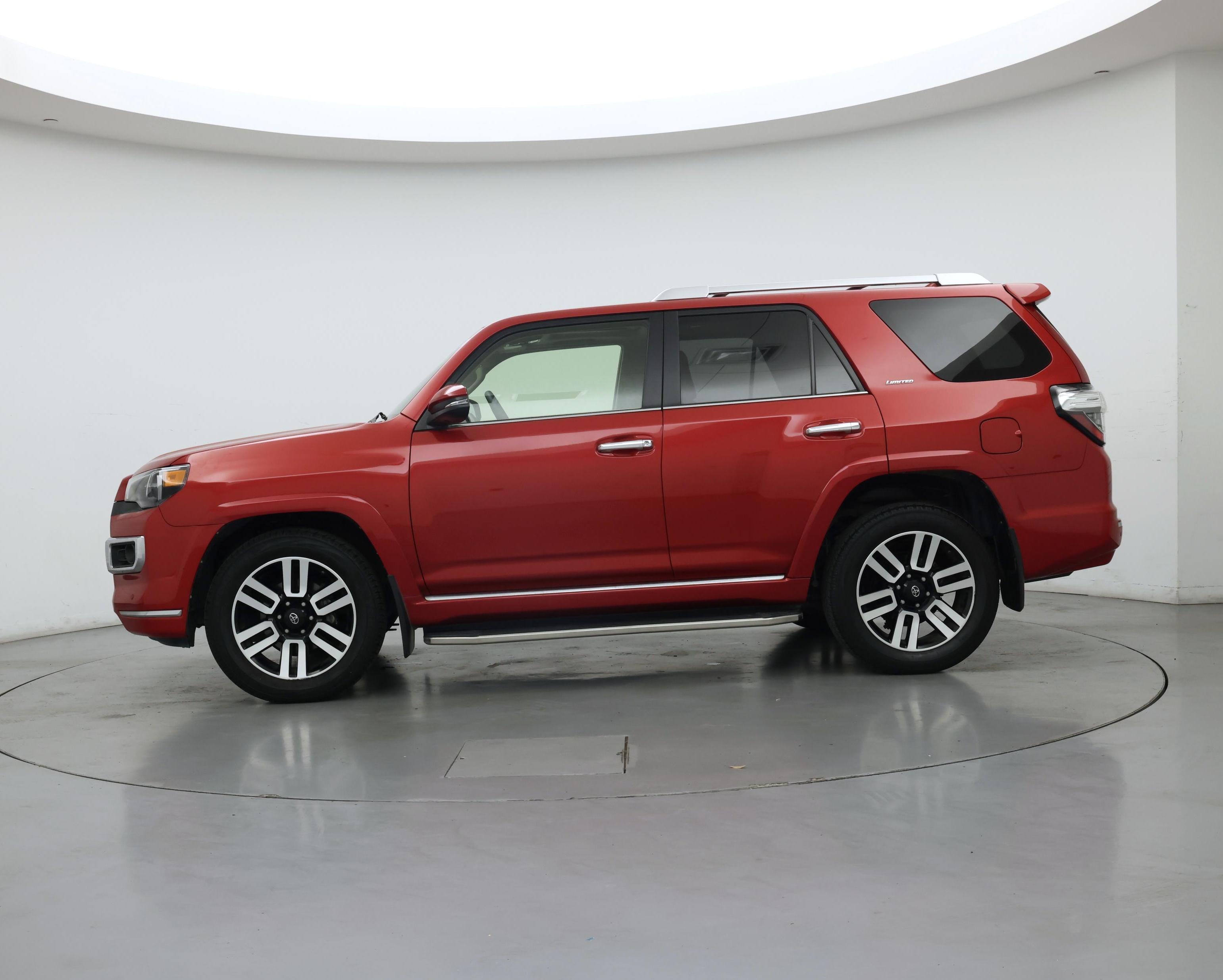 Thumbnail: 2021 Toyota 4Runner - 3
