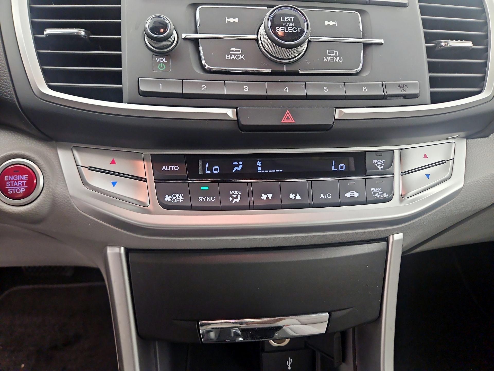 Thumbnail: 2014 Honda Accord - 16