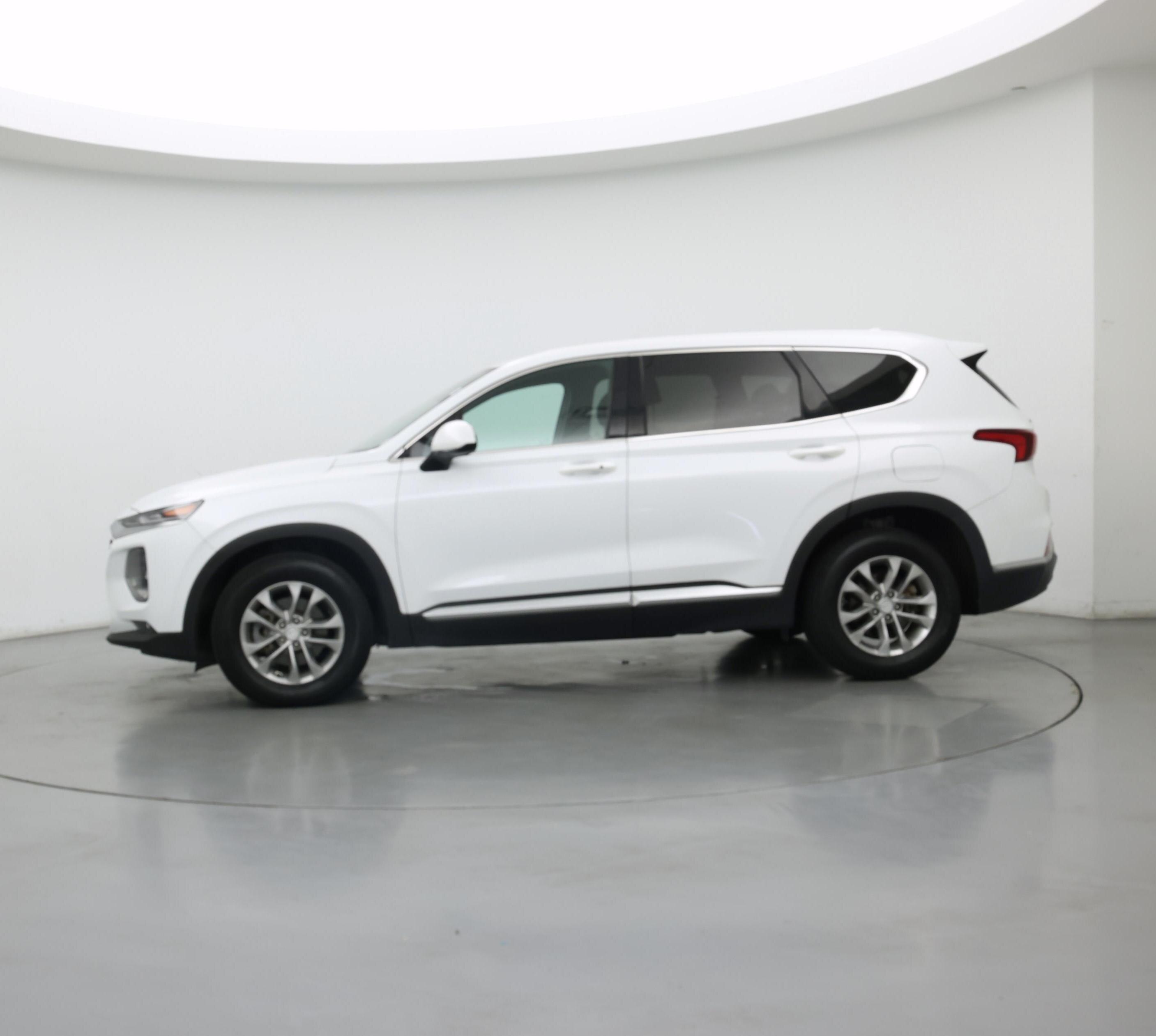 Thumbnail: 2020 Hyundai Santa Fe - 3