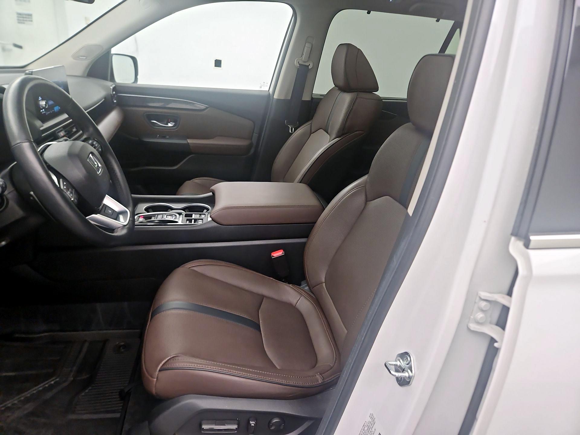 Thumbnail: 2025 Honda Pilot - 11