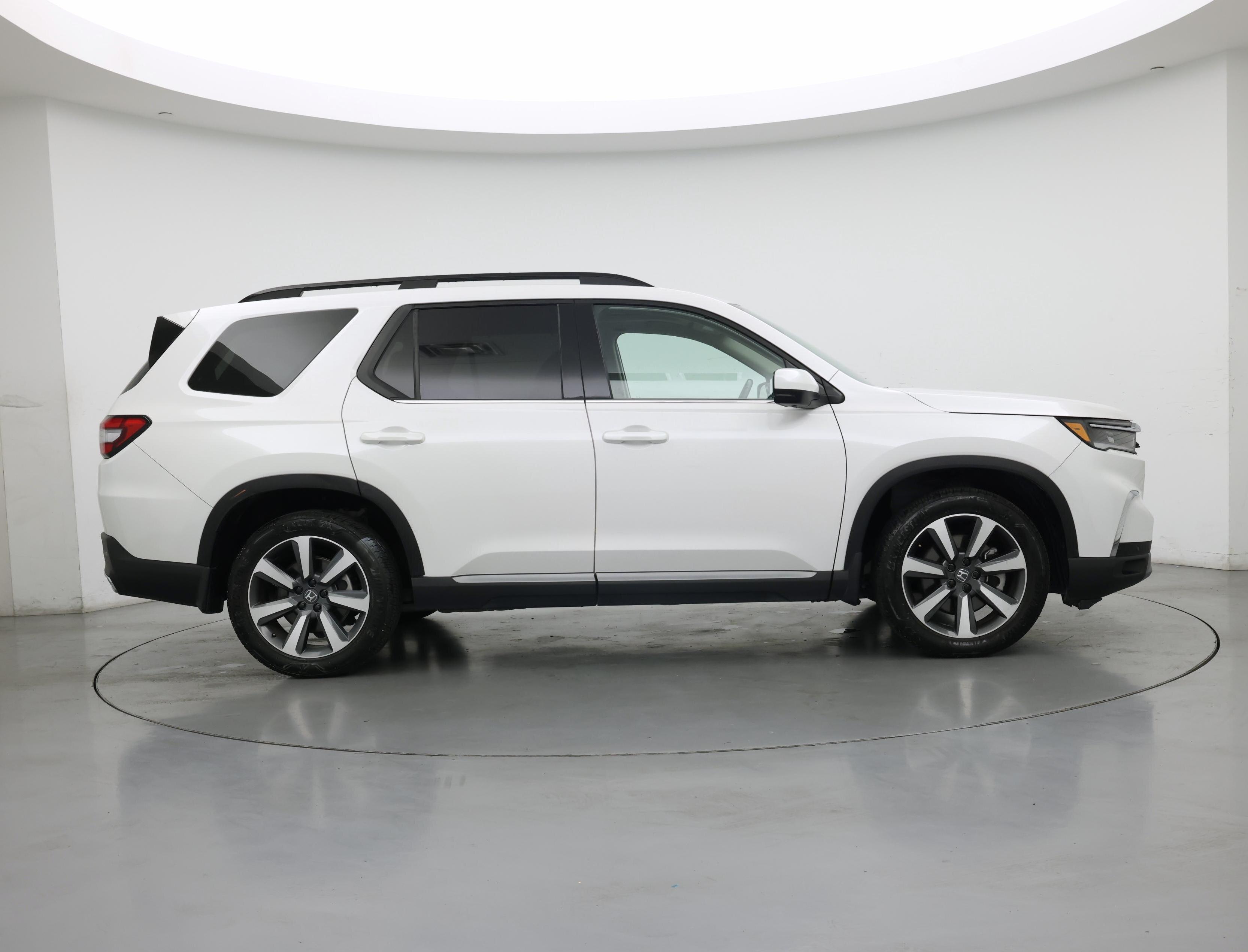 Thumbnail: 2025 Honda Pilot - 7