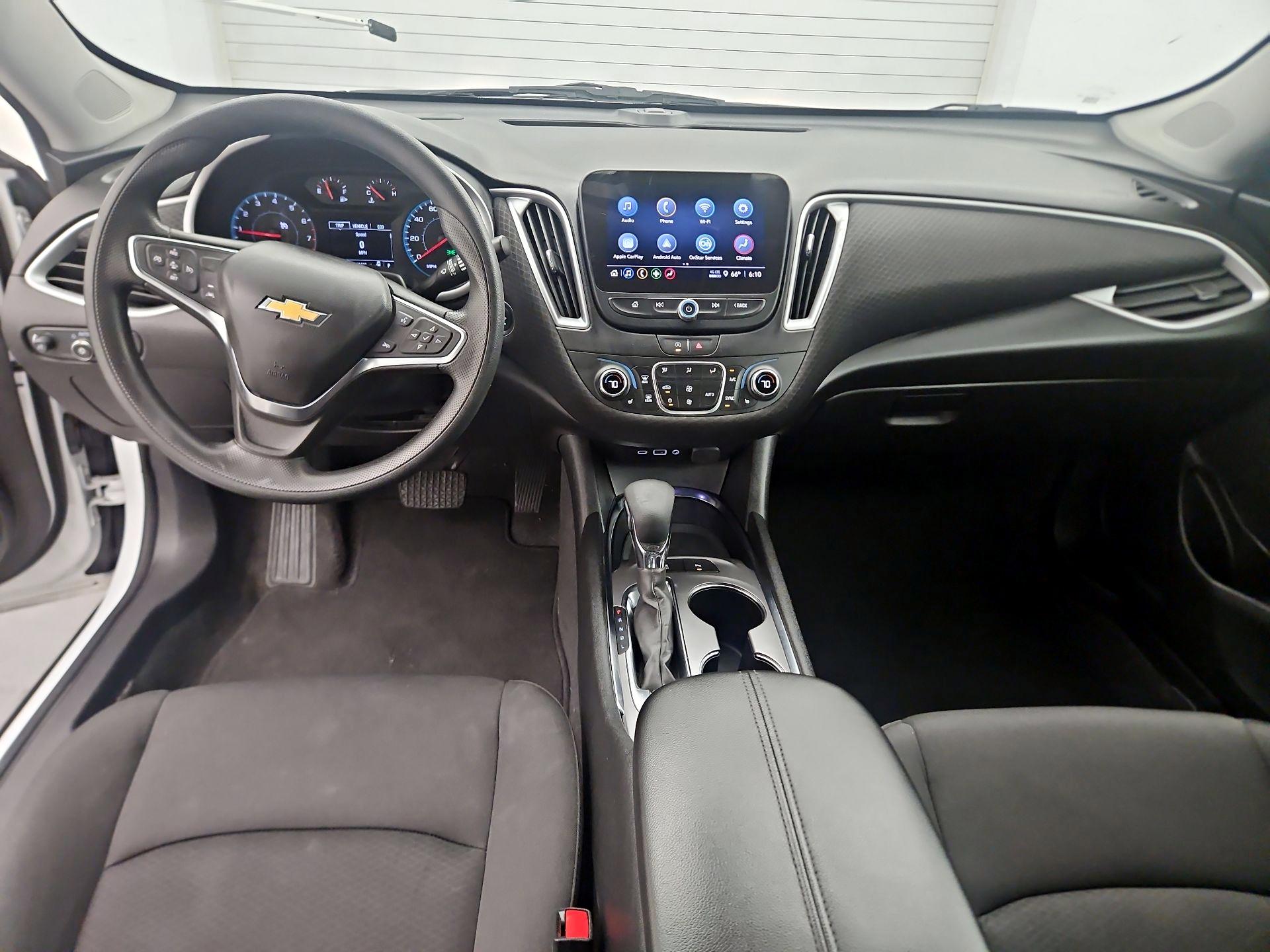 Thumbnail: 2024 Chevrolet Malibu - 9