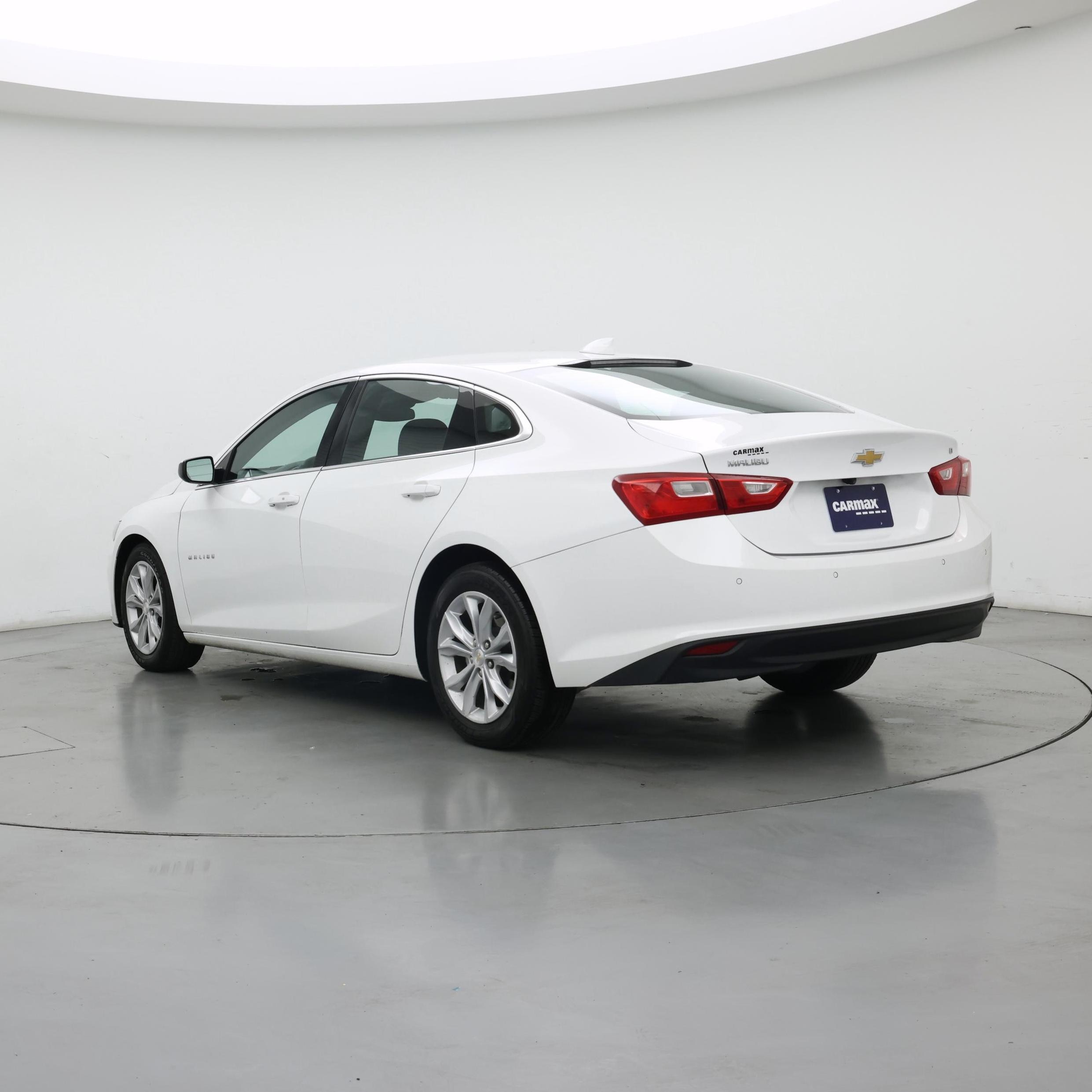 Thumbnail: 2024 Chevrolet Malibu - 2