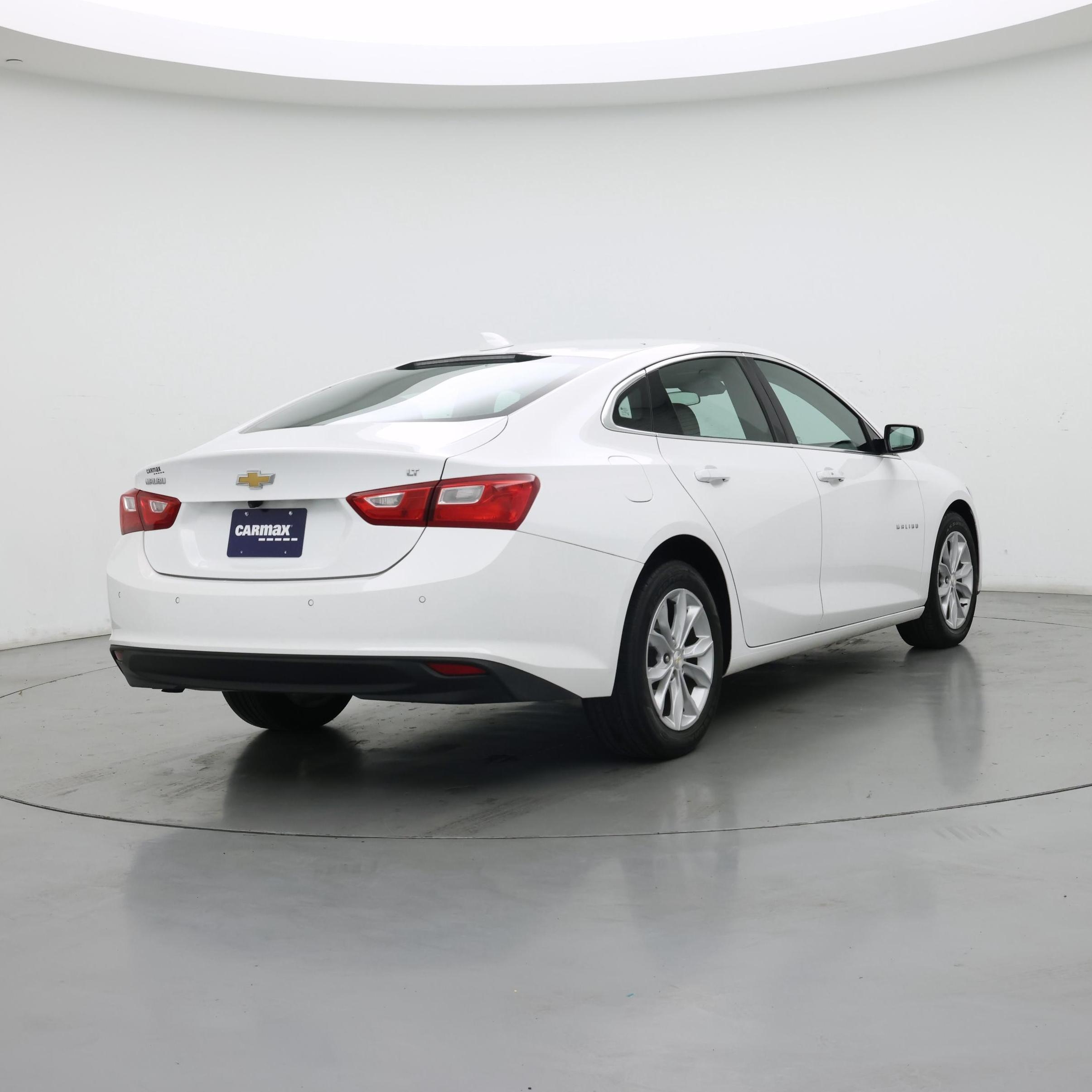 Thumbnail: 2024 Chevrolet Malibu - 8