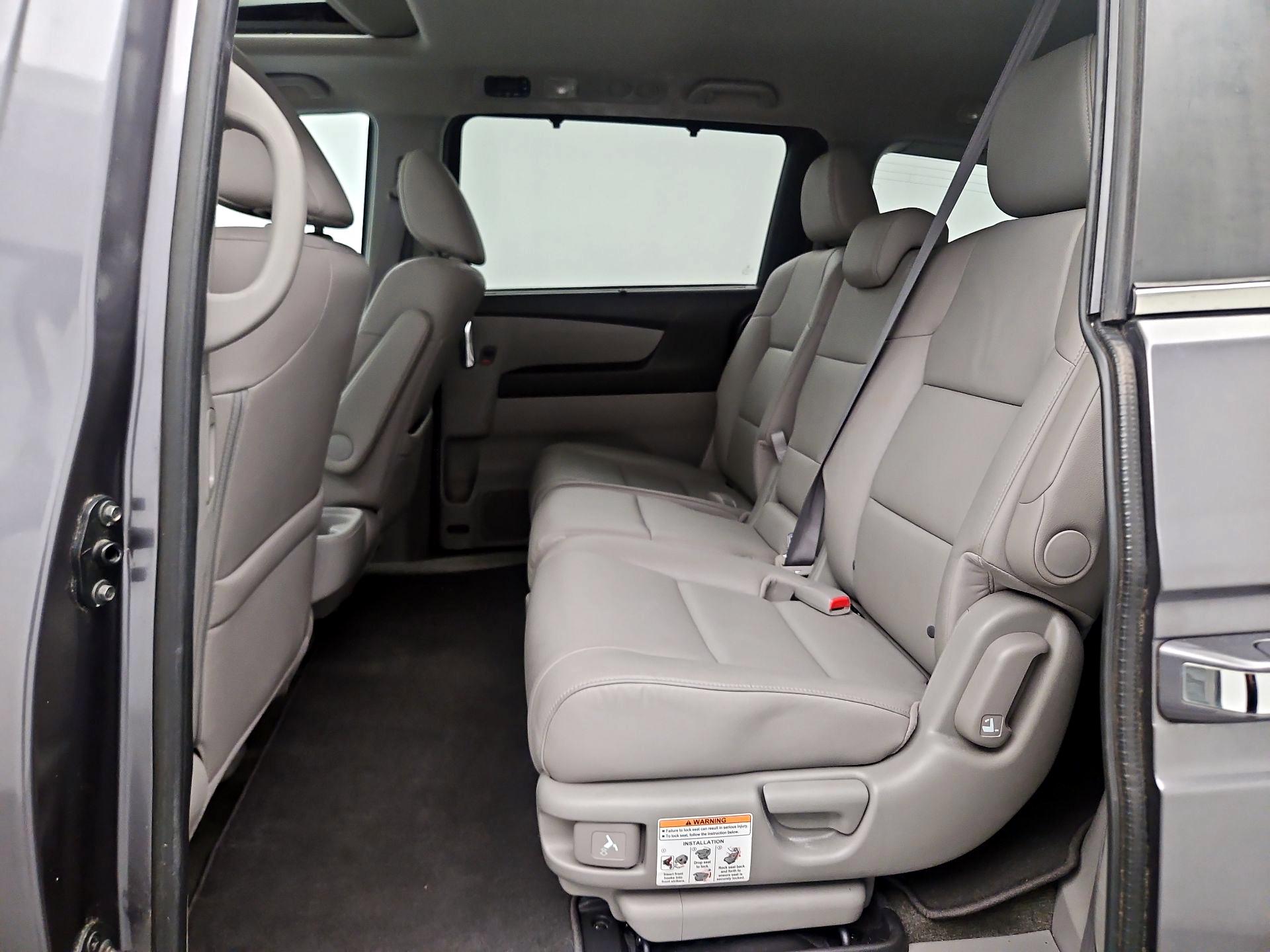 Thumbnail: 2015 Honda Odyssey - 19