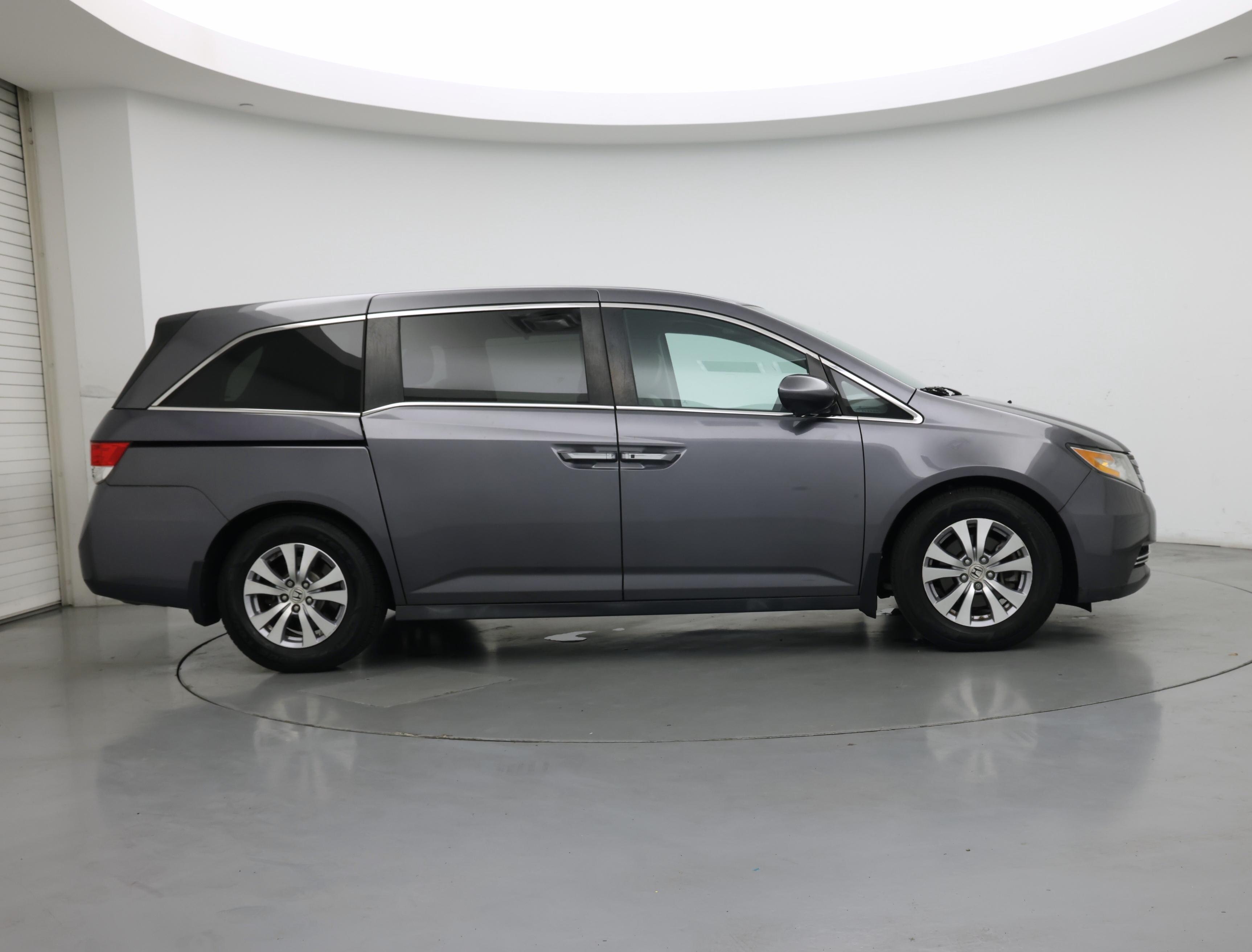 Thumbnail: 2015 Honda Odyssey - 7