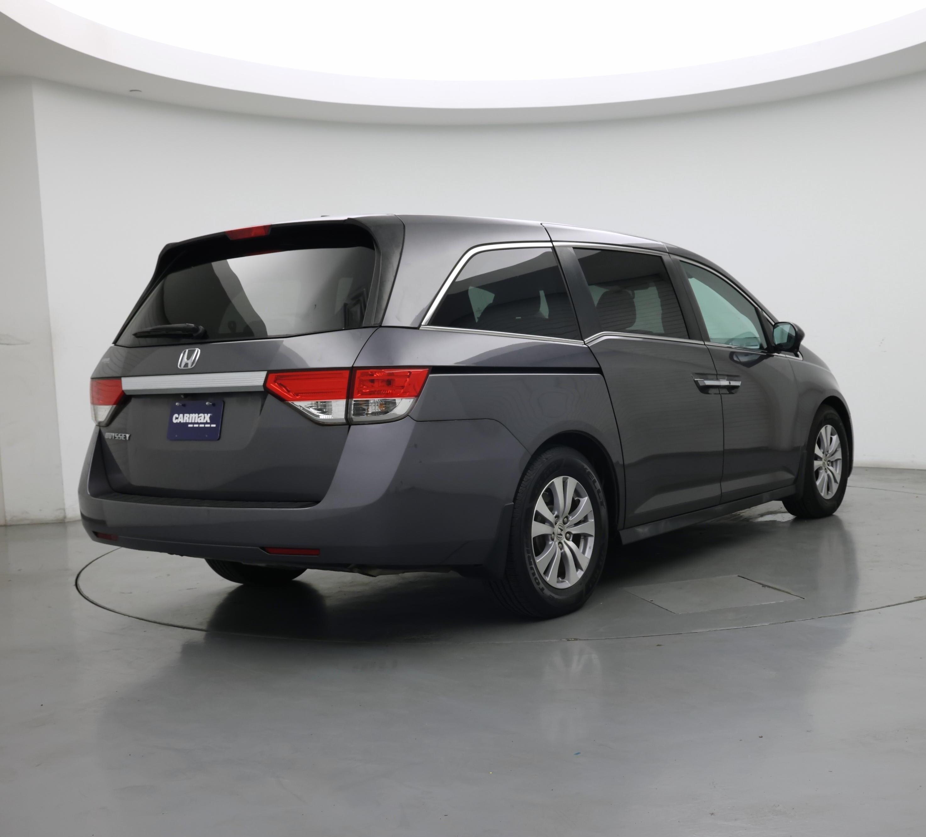 Thumbnail: 2015 Honda Odyssey - 8