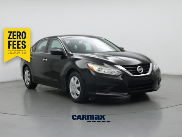 Black 2018 Nissan Altima Sedan Front-Wheel Drive Automatic