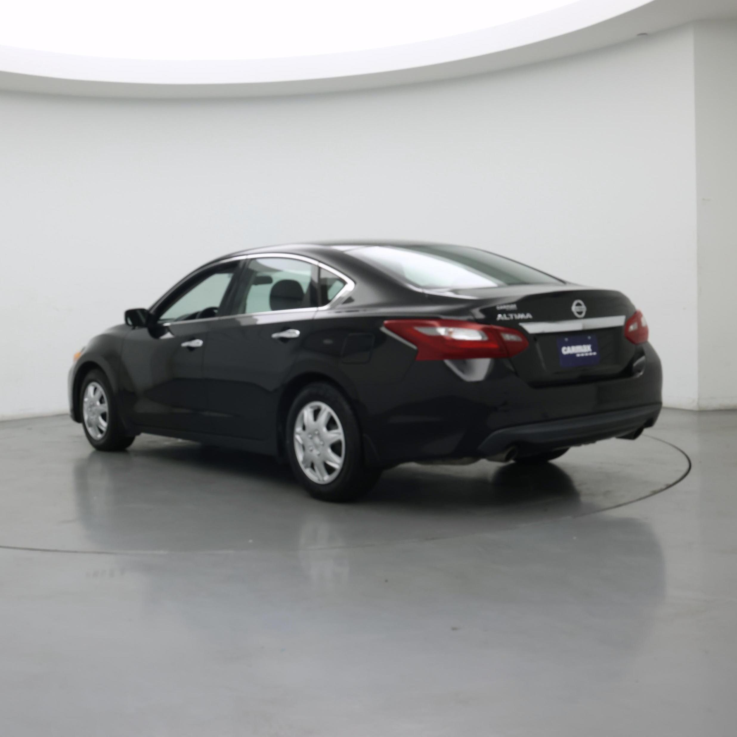 Thumbnail: 2018 Nissan Altima - 2