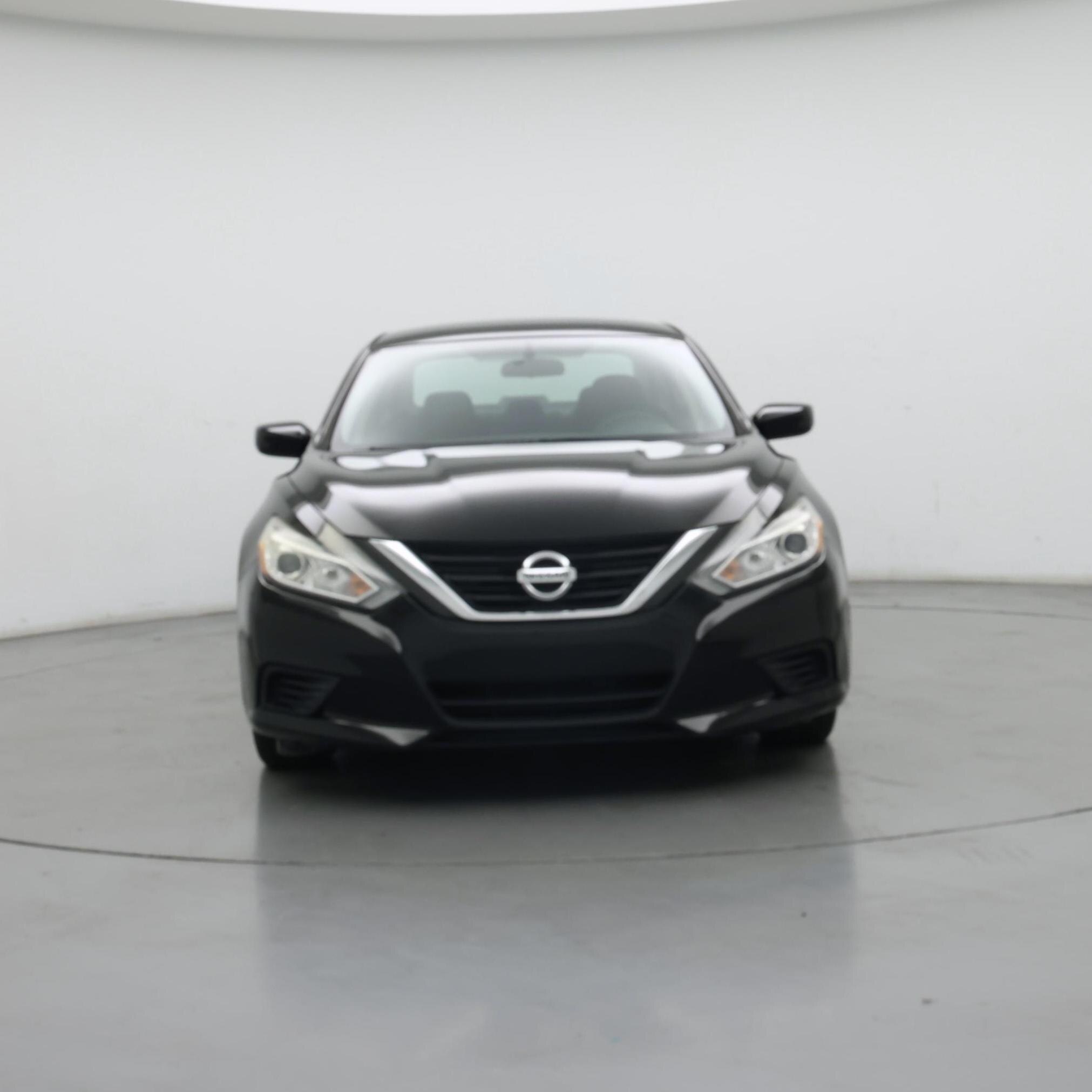 Thumbnail: 2018 Nissan Altima - 5