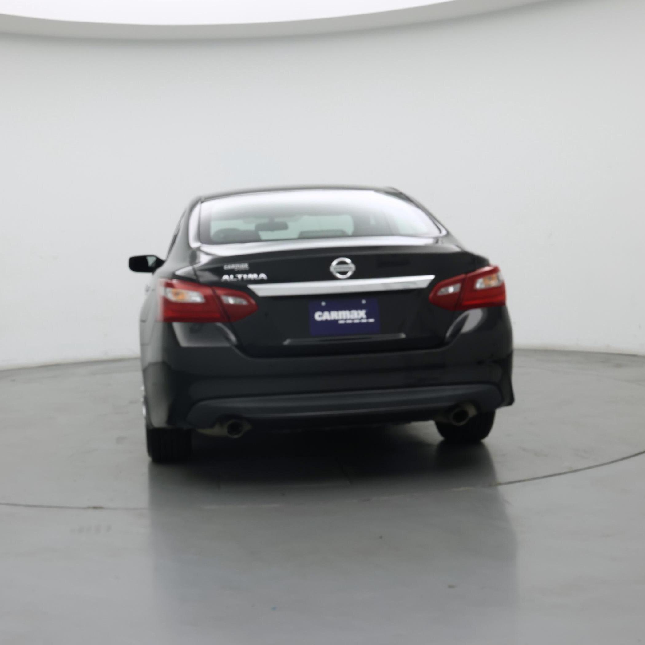 Thumbnail: 2018 Nissan Altima - 6