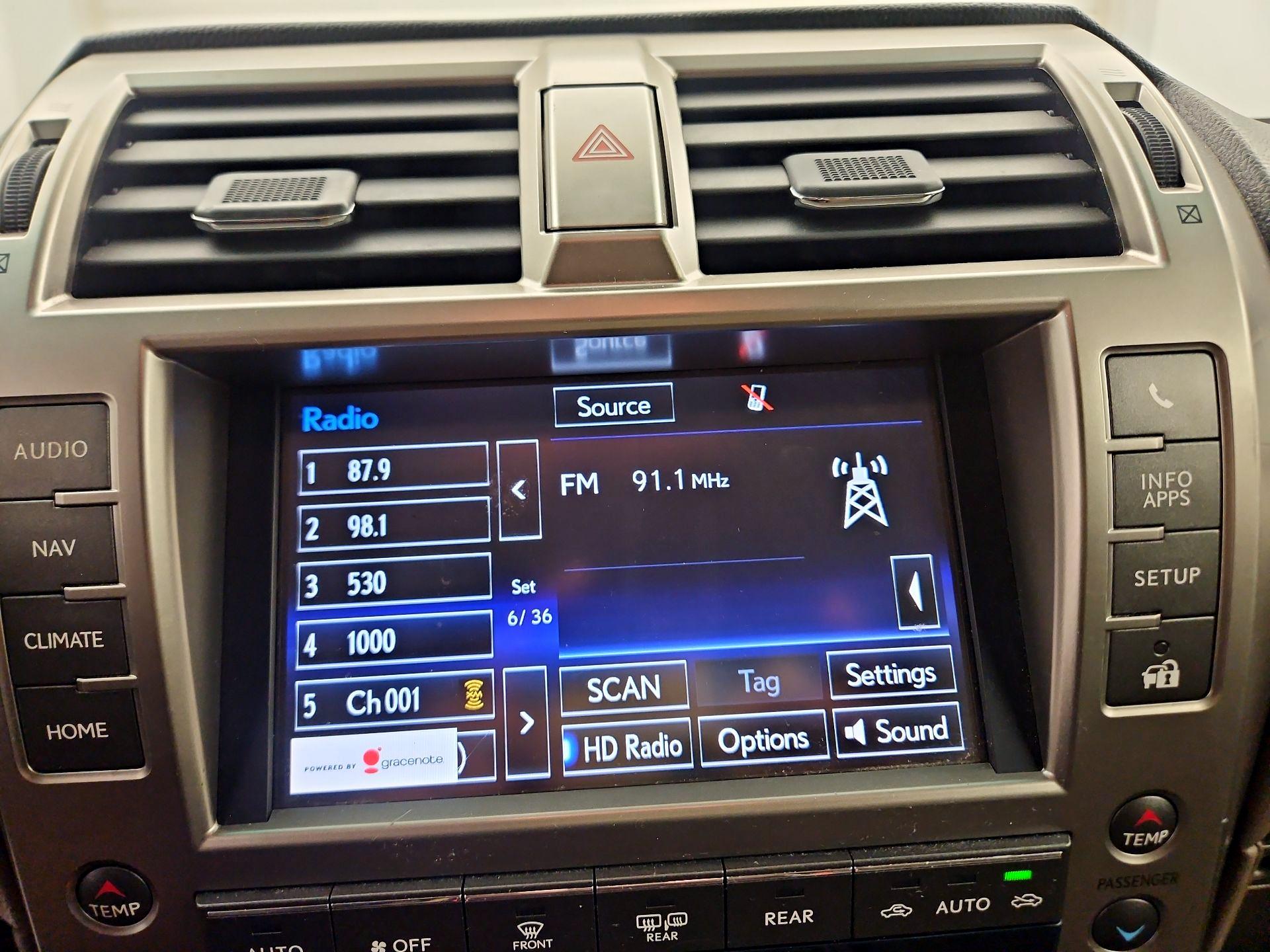 Thumbnail: 2016 Lexus GX - 15