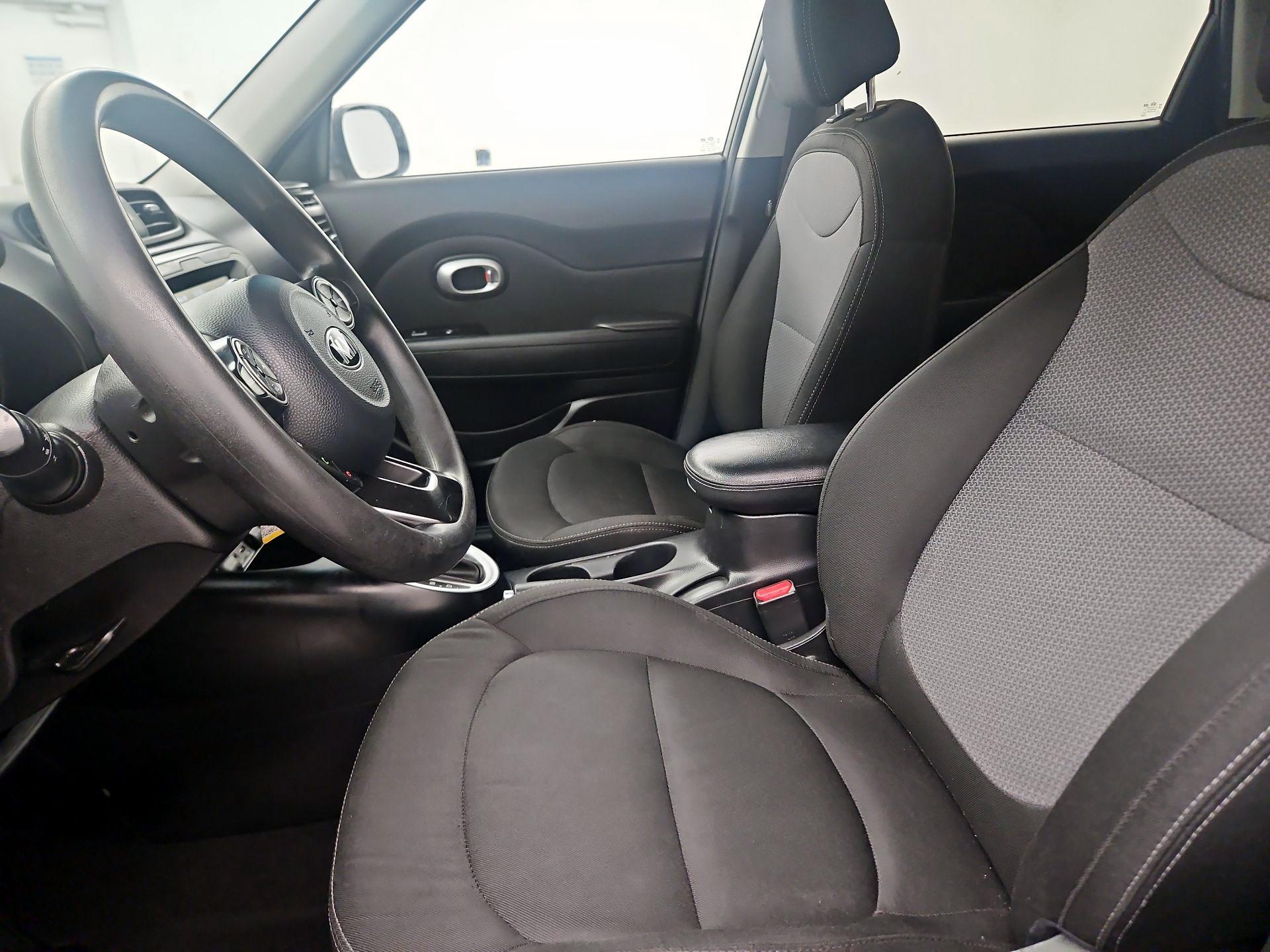 Thumbnail: 2018 Kia Soul - 11