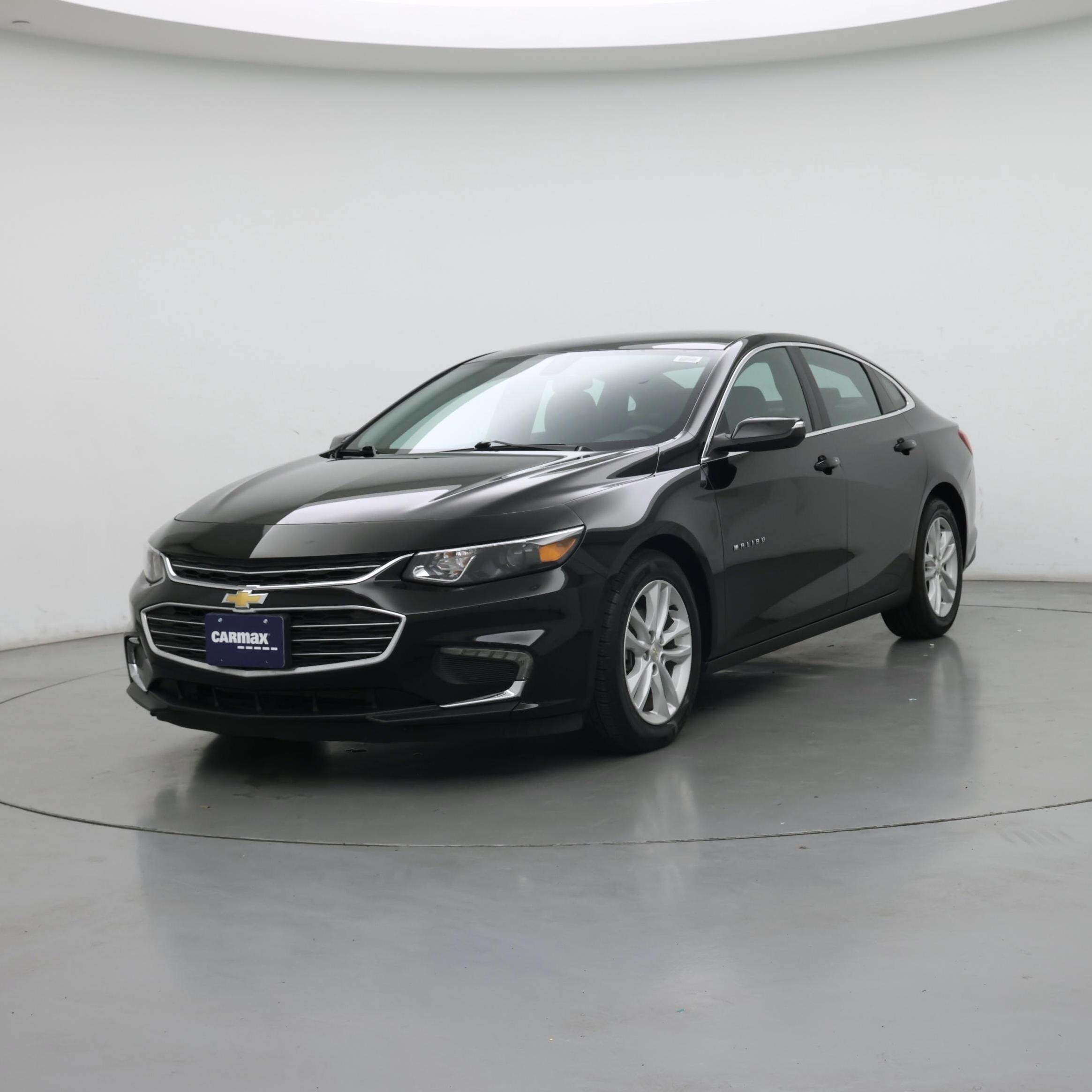 Thumbnail: 2017 Chevrolet Malibu - 4