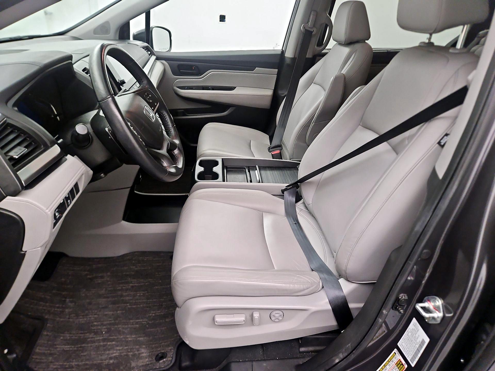 Thumbnail: 2023 Honda Odyssey - 11