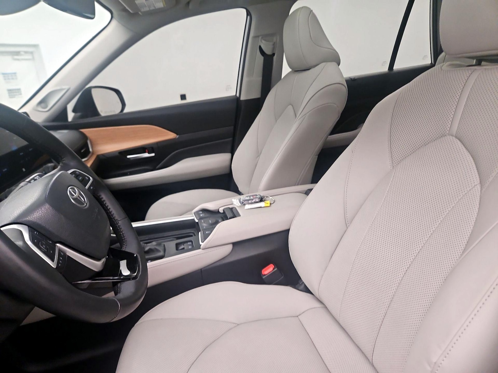 2025 Toyota Grand Highlander Limited - Photo 12