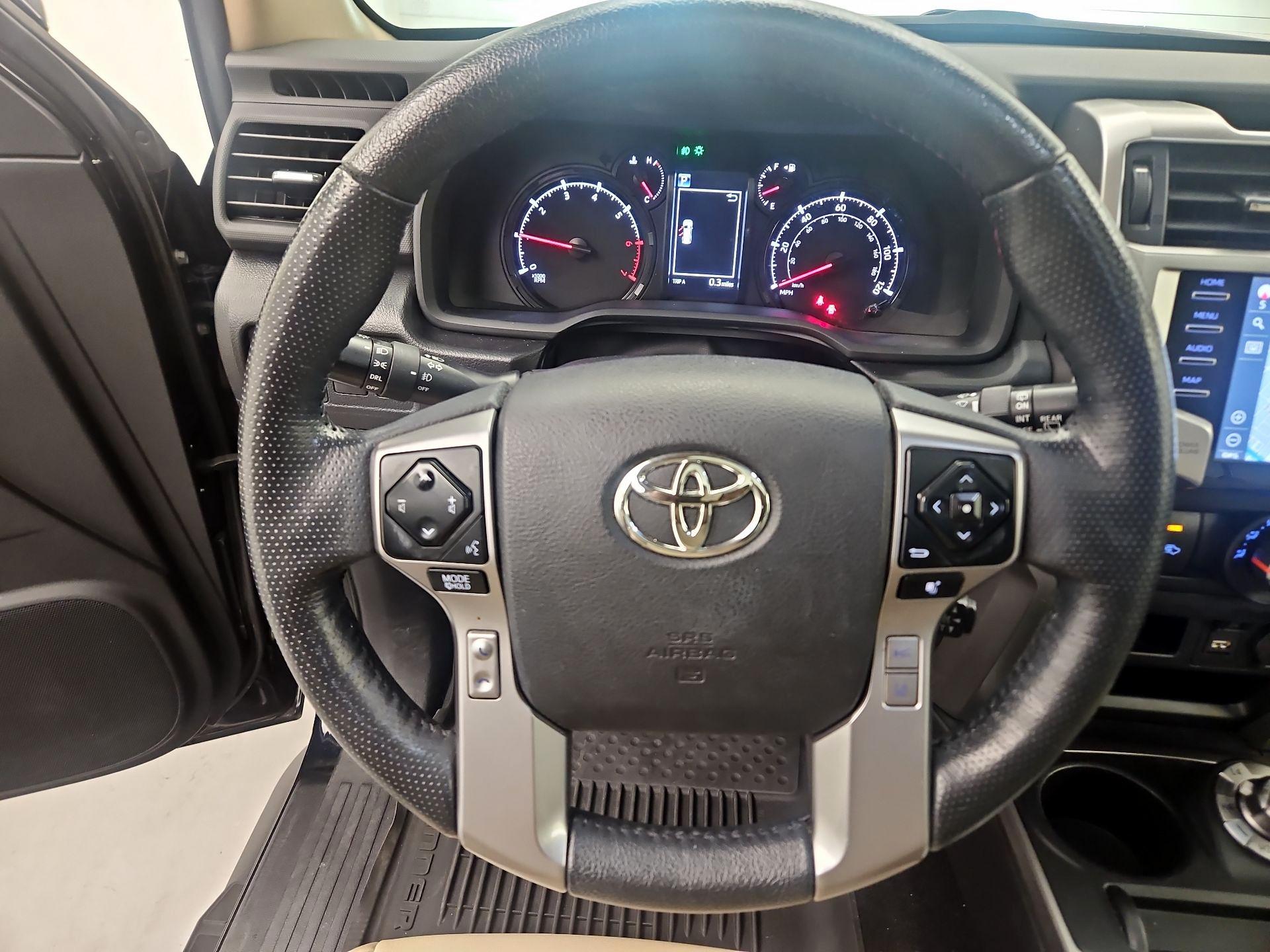 Thumbnail: 2023 Toyota 4Runner - 10