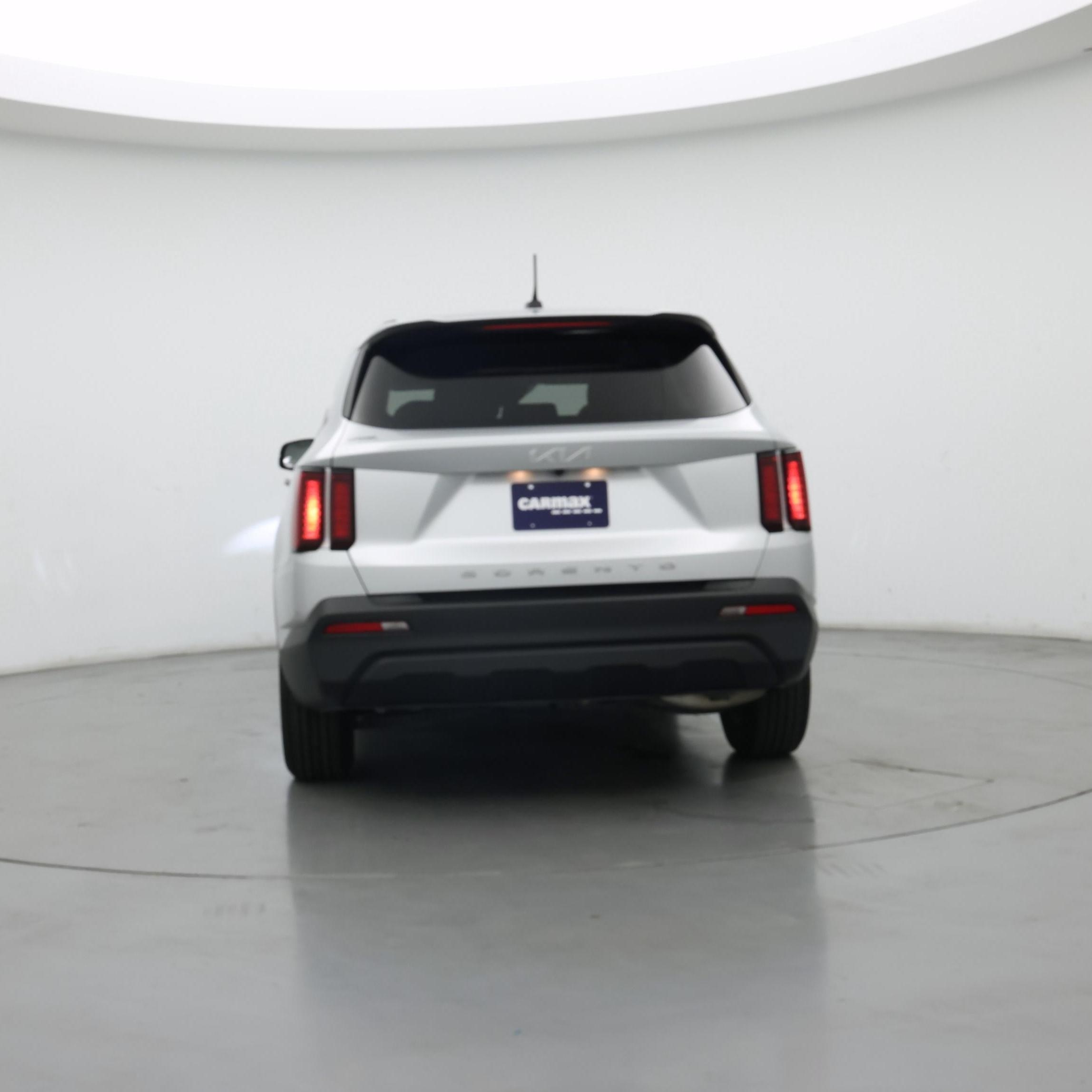 Thumbnail: 2022 Kia Sorento - 6