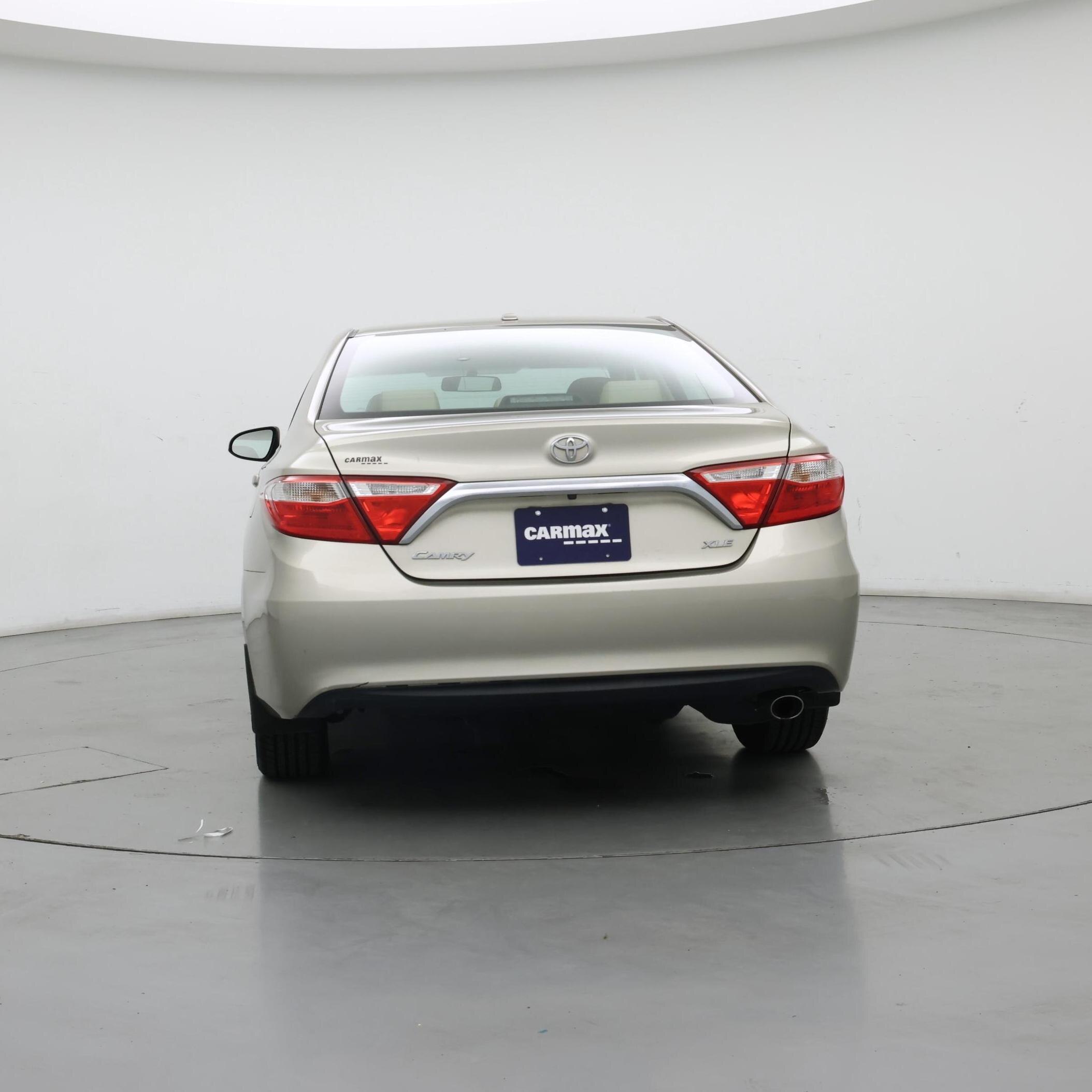 Thumbnail: 2017 Toyota Camry - 6
