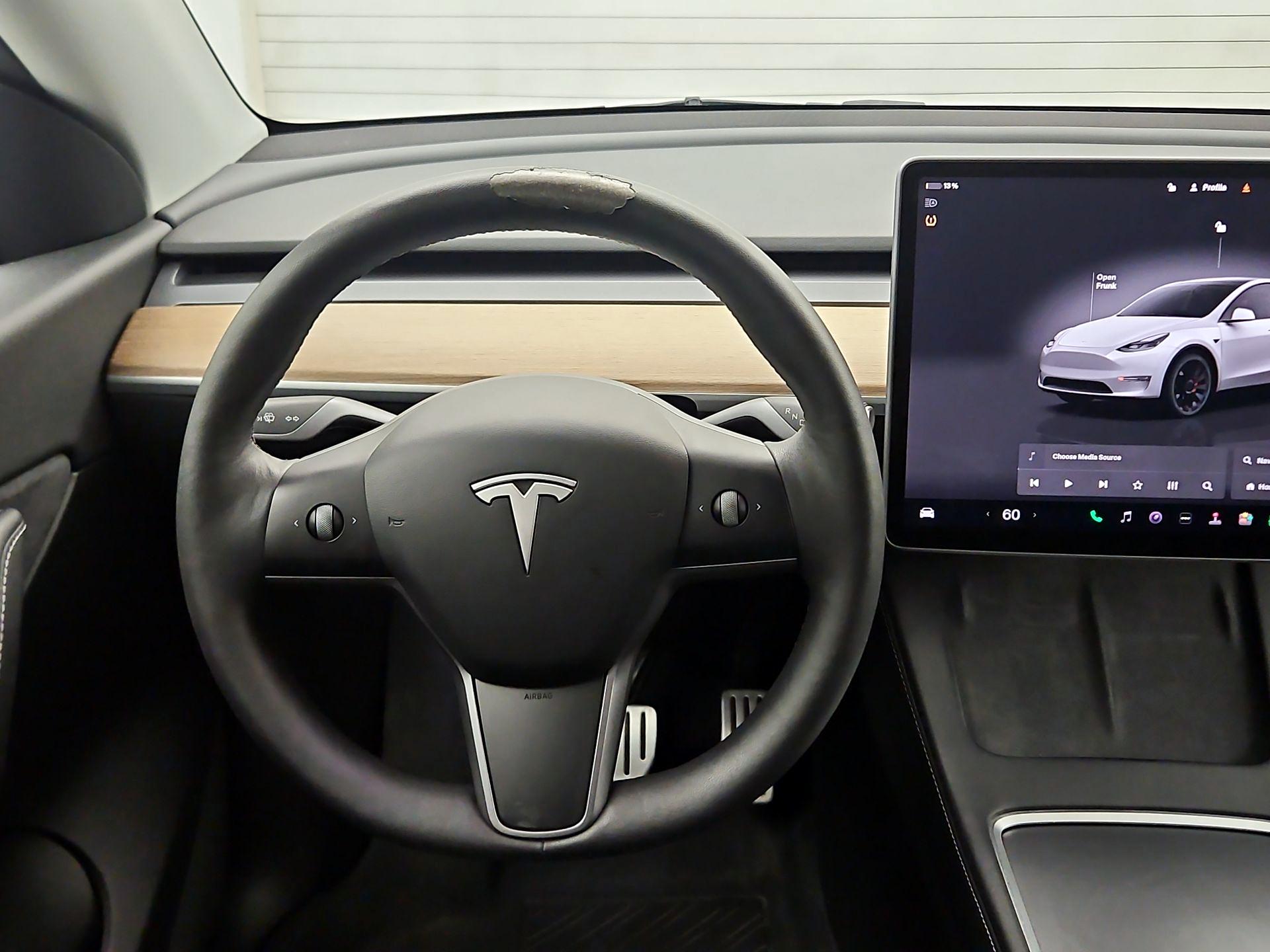 Thumbnail: 2022 Tesla Model Y - 10