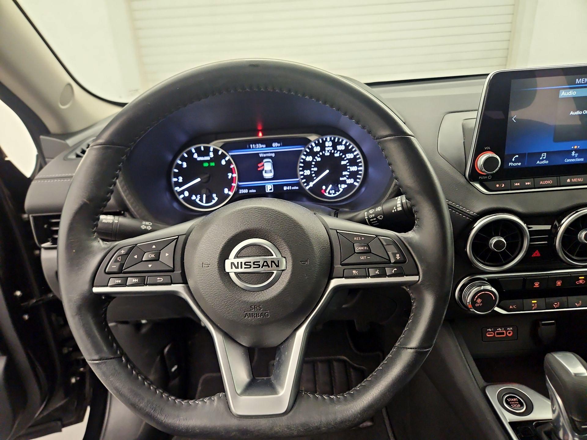 Thumbnail: 2022 Nissan Sentra - 10