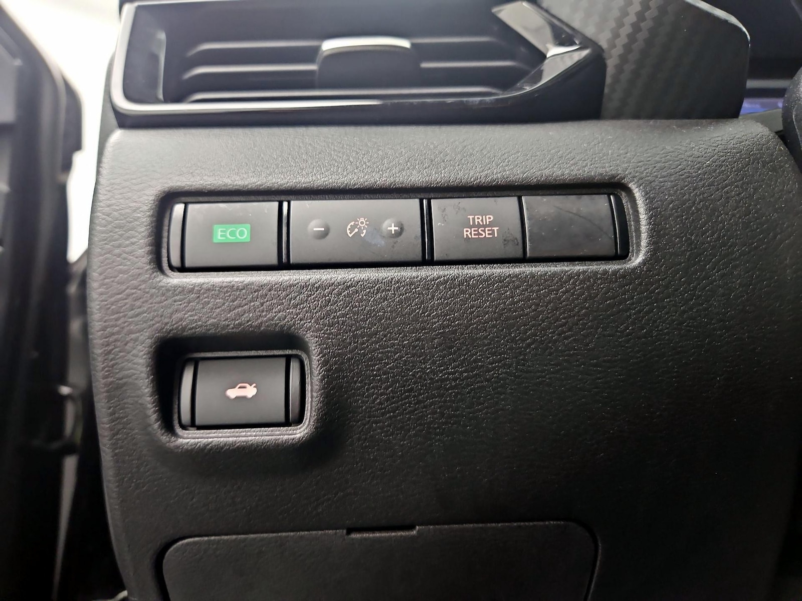 2022 Nissan Sentra SV - Photo 14