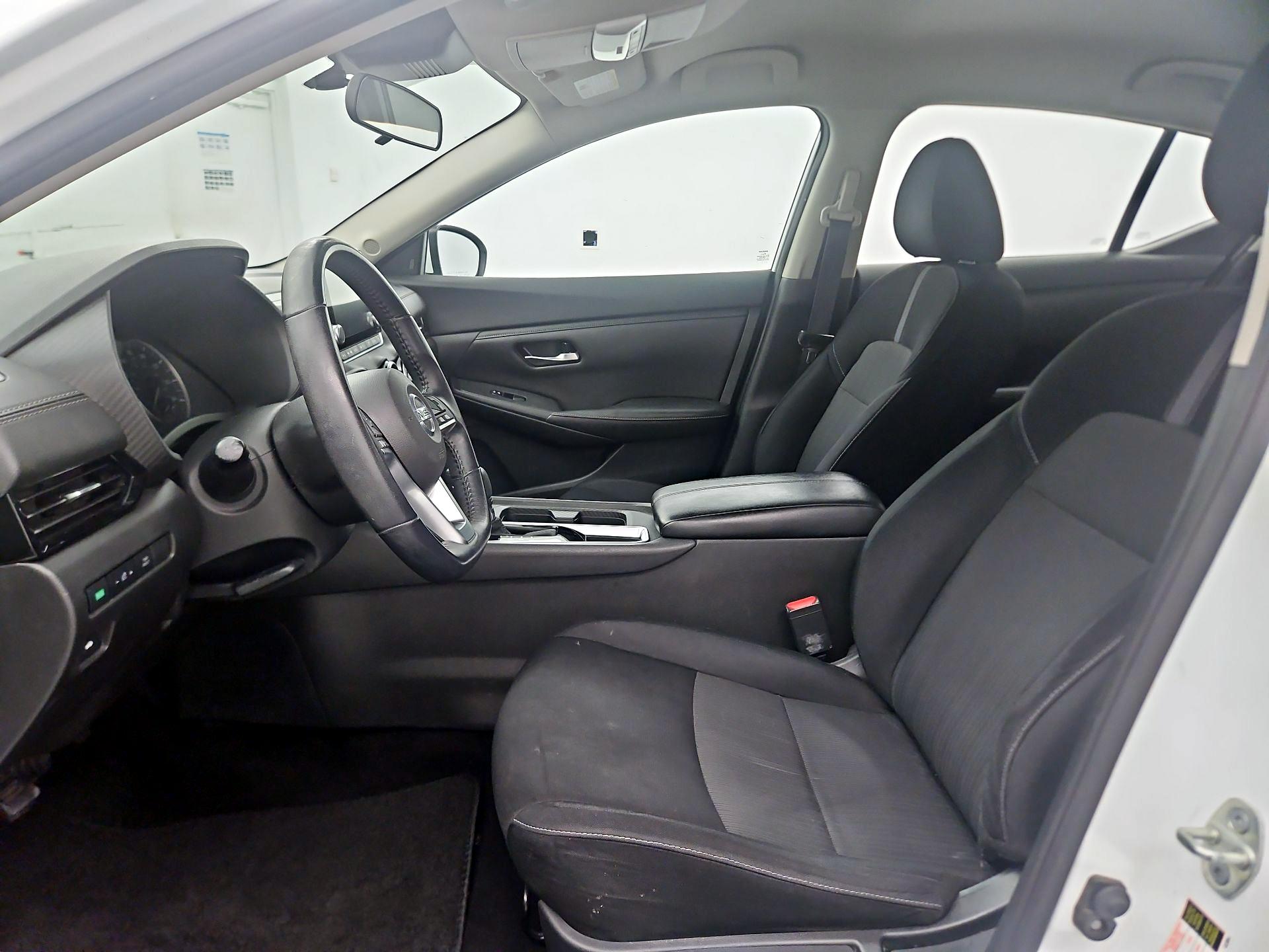 Thumbnail: 2021 Nissan Sentra - 11