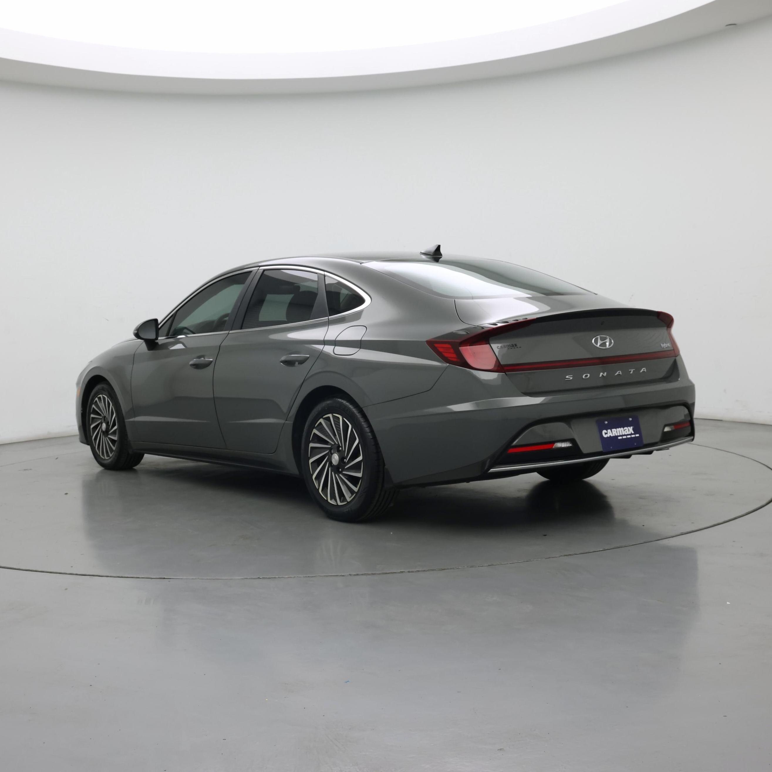 Thumbnail: 2021 Hyundai Sonata - 2