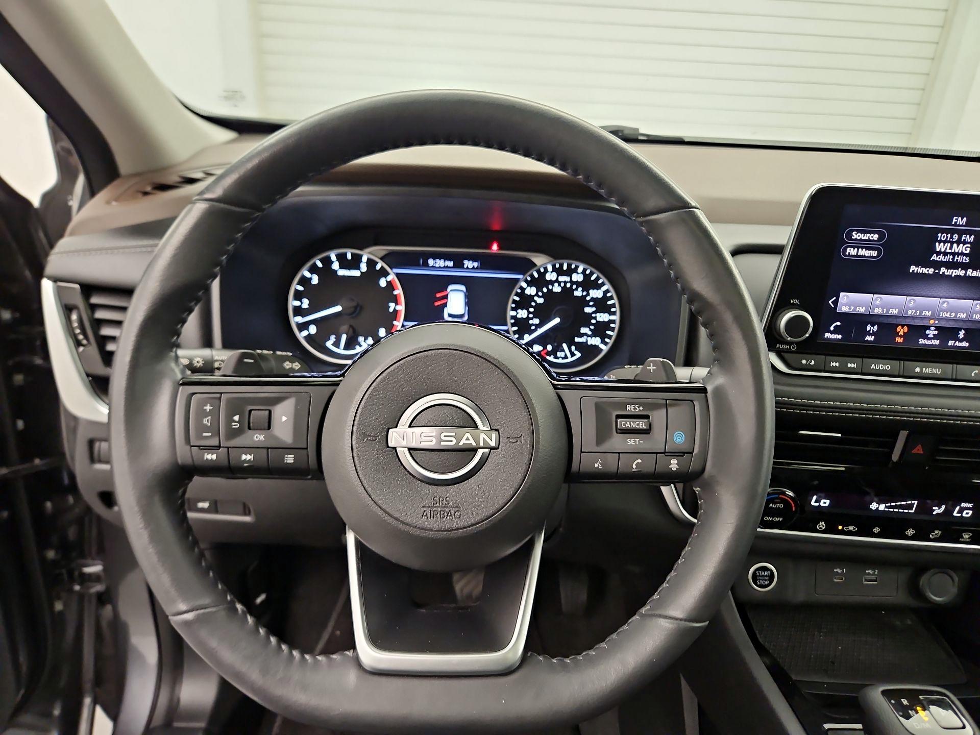 Thumbnail: 2022 Nissan Rogue - 10