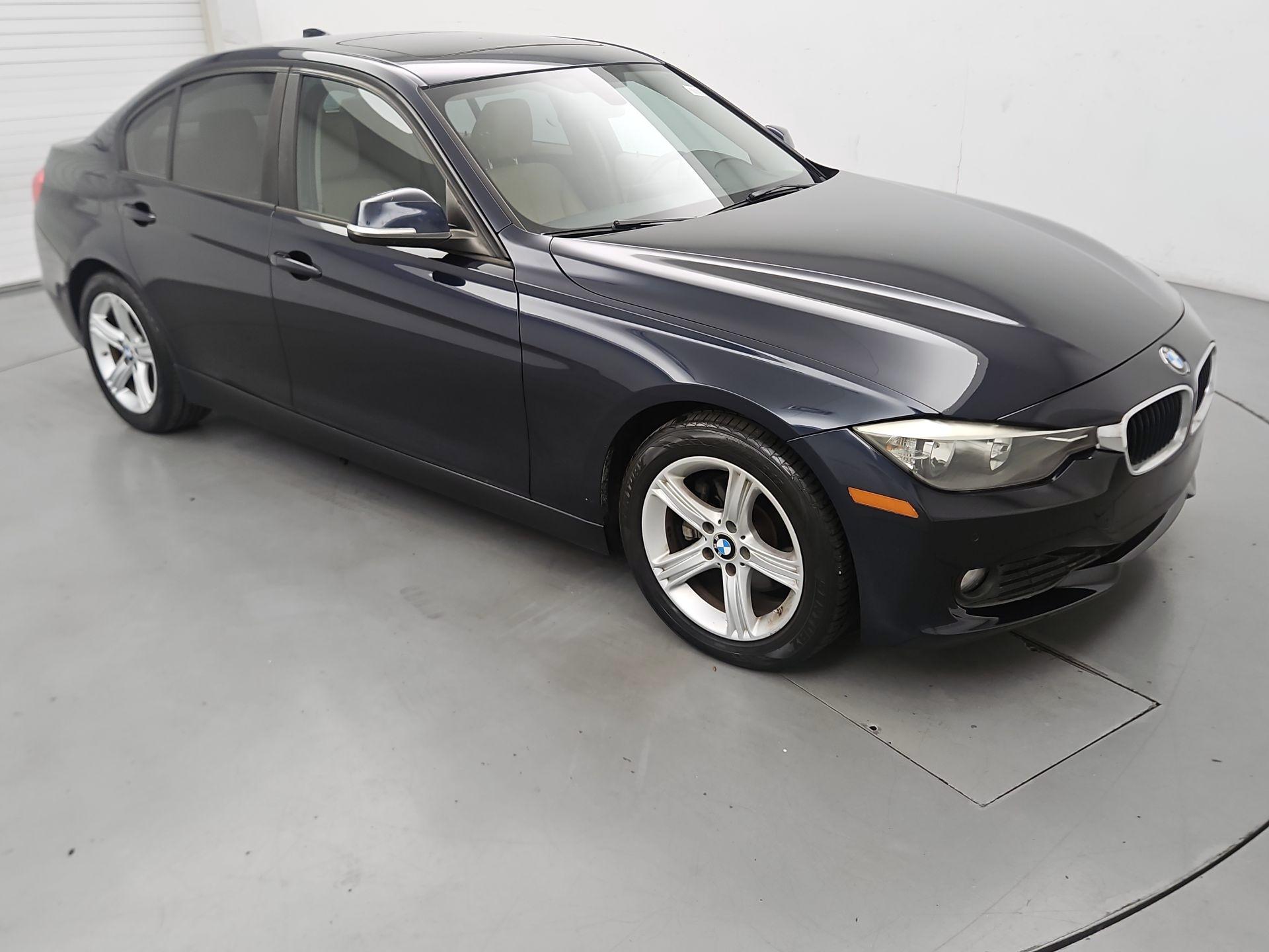 Thumbnail: 2015 BMW 3 Series - 1