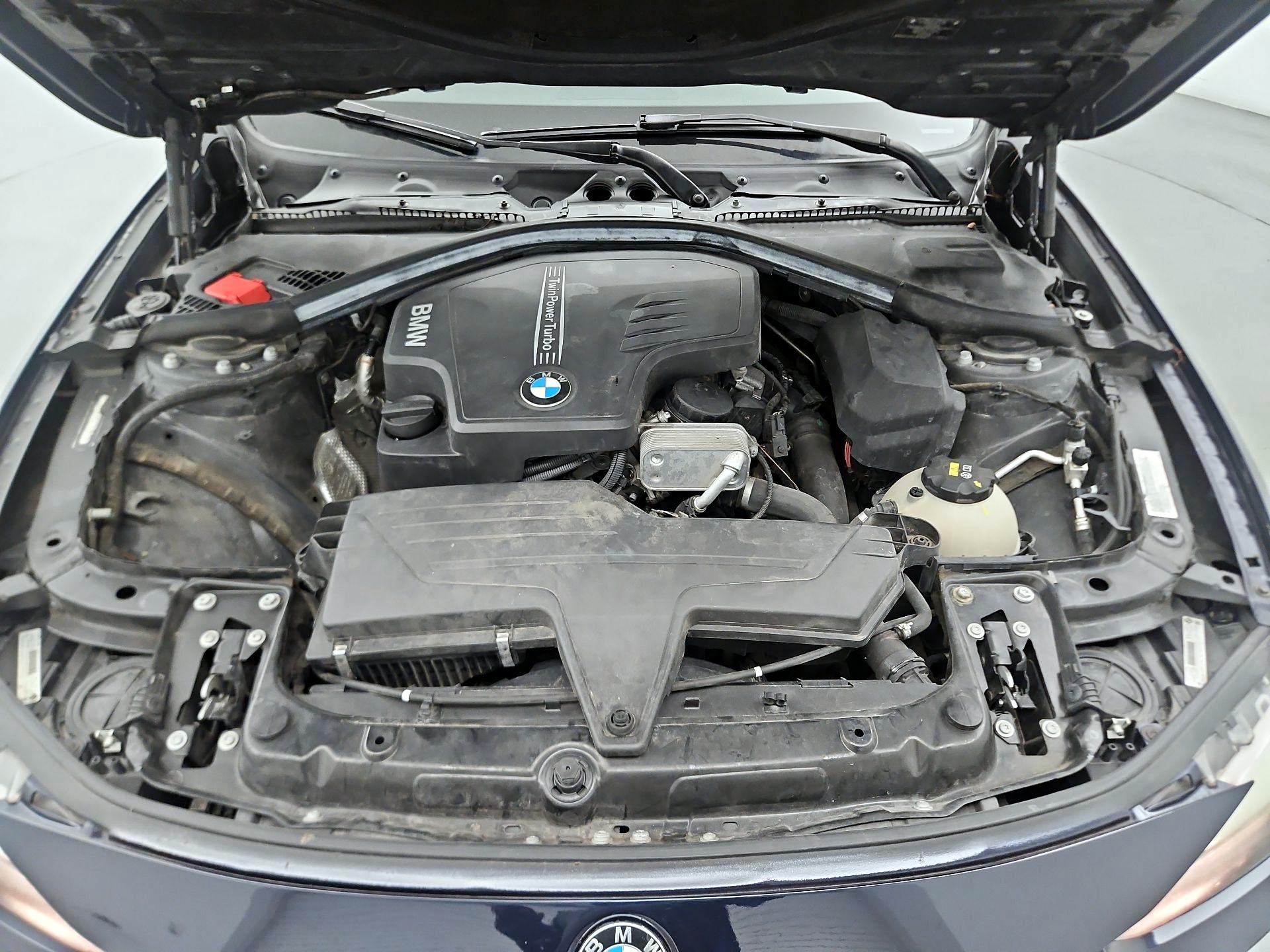 Thumbnail: 2015 BMW 3 Series - 19